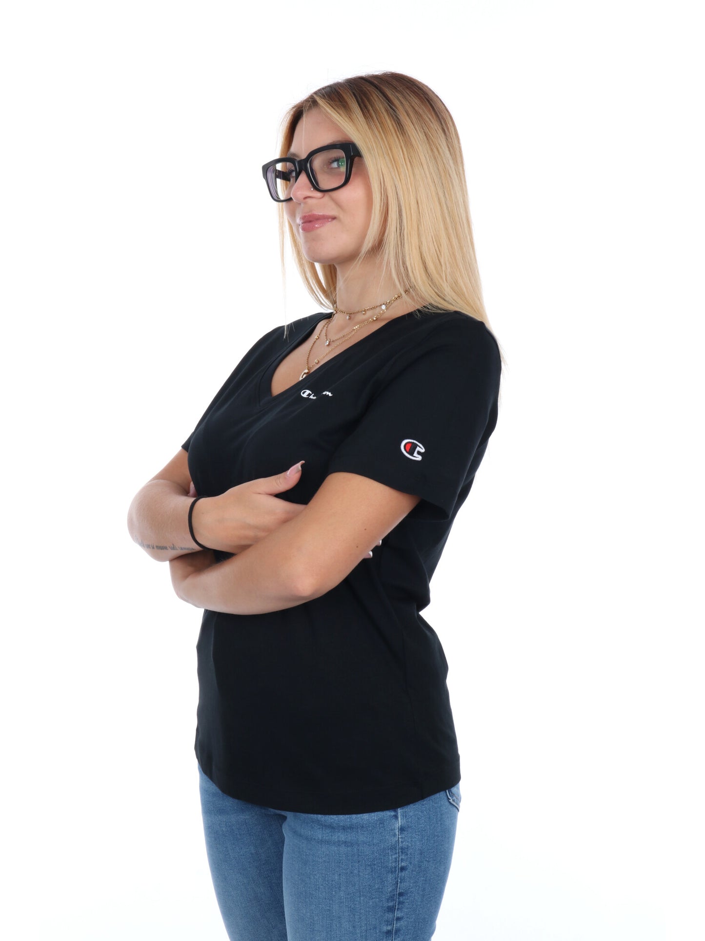 T-SHIRT COLLO A V CHAMPION DA DONNA NERO