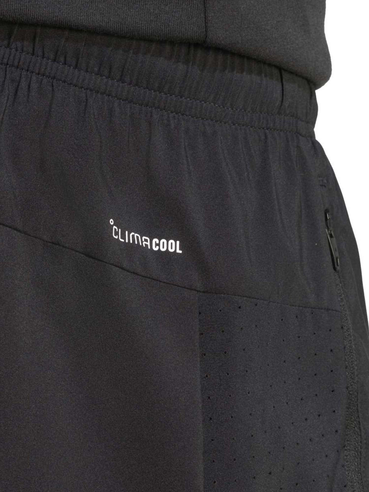 Adidas short training da uomo nero