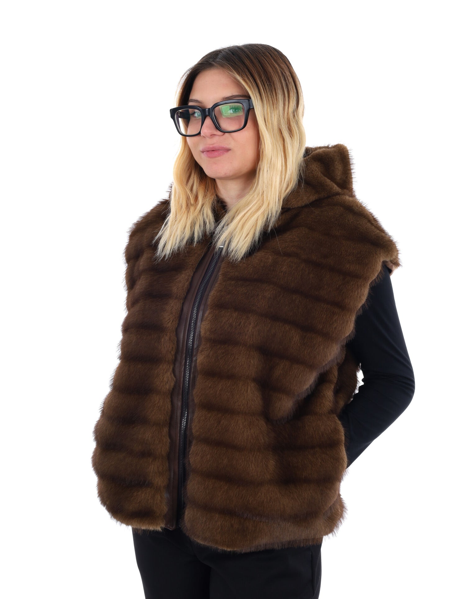 GILET CON CAPPUCCIO IN ECOPELLICCIA MISS LOVE DA DONNA MARRONE