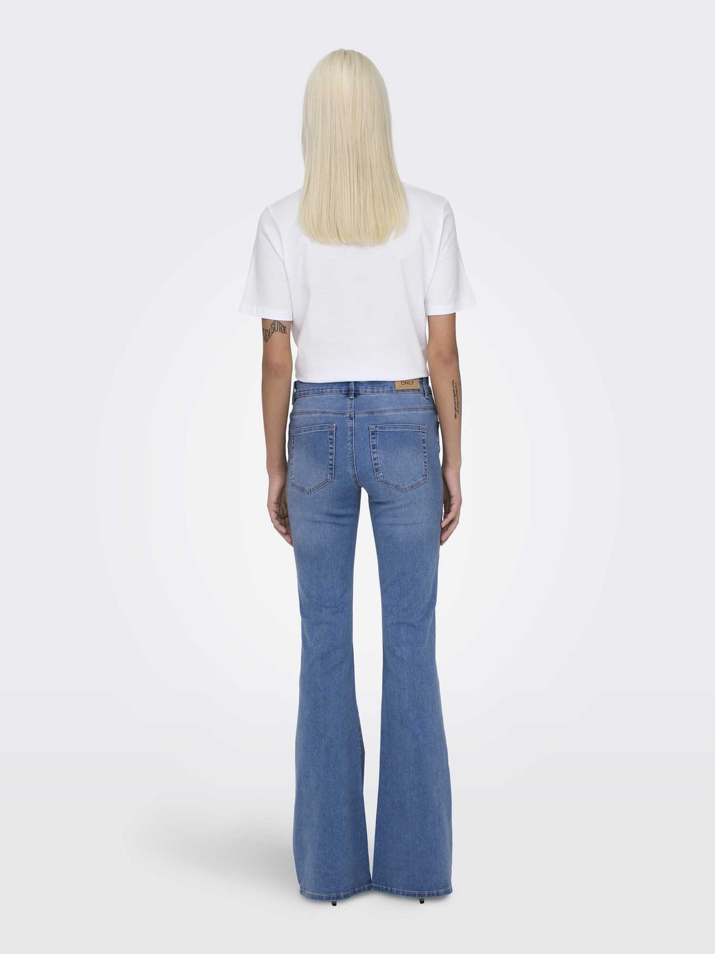 Onlreese Flared con vita media, jeans donna in denim blu
