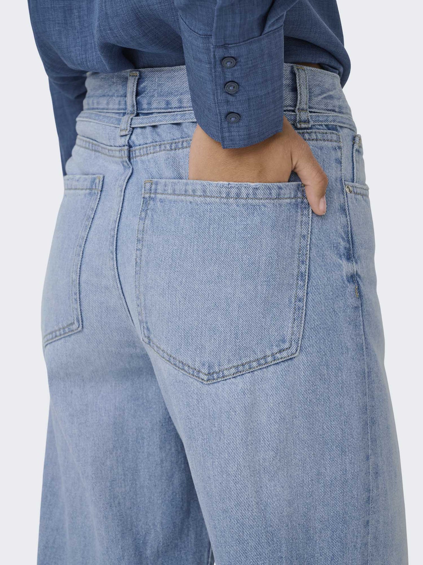 Jeans Only Onlbroome unisex adulto in denim chiaro a vita alta con cintura