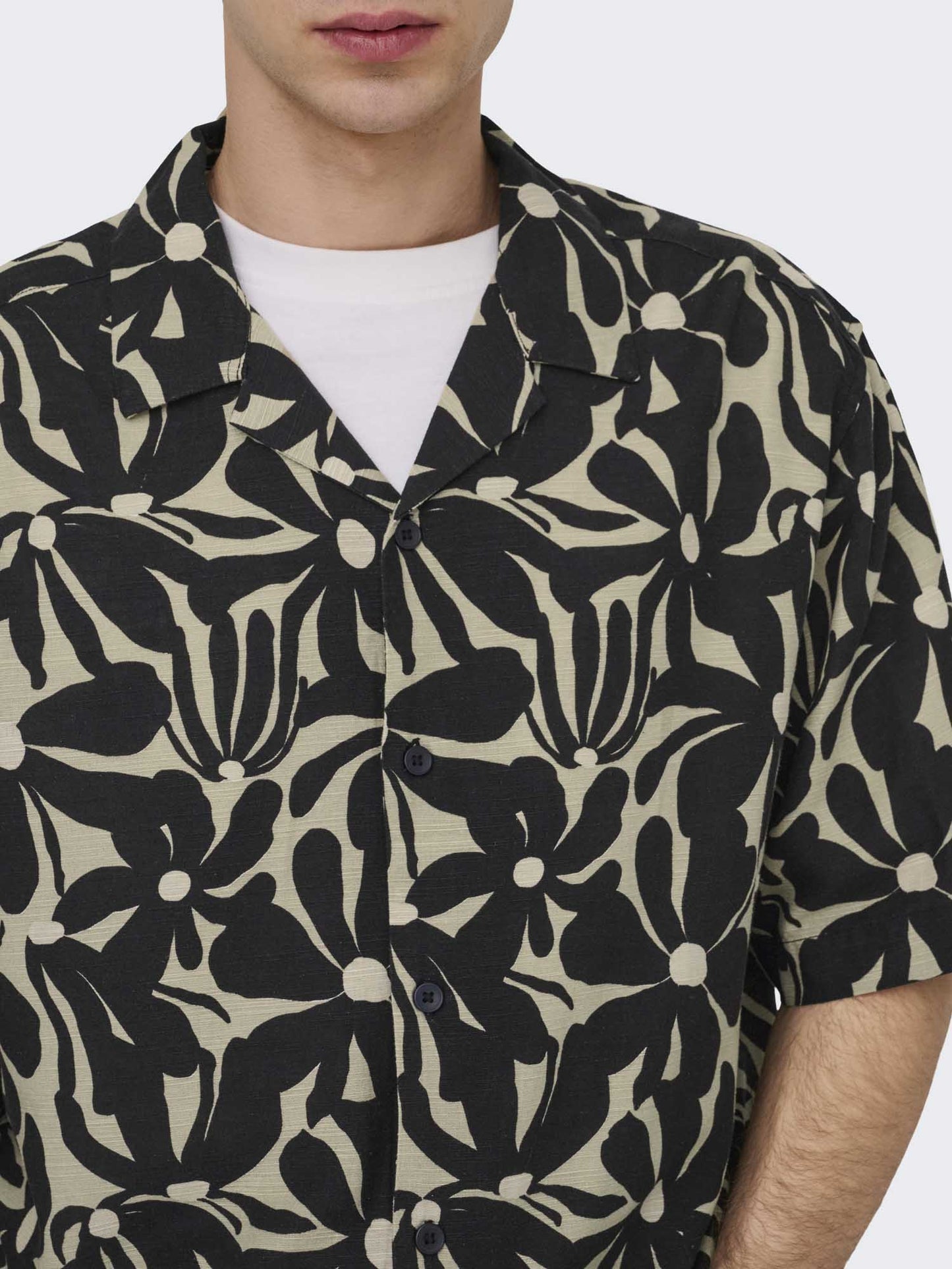 Camicia uomo Only & Sons Harvi in nero per la primavera-estate