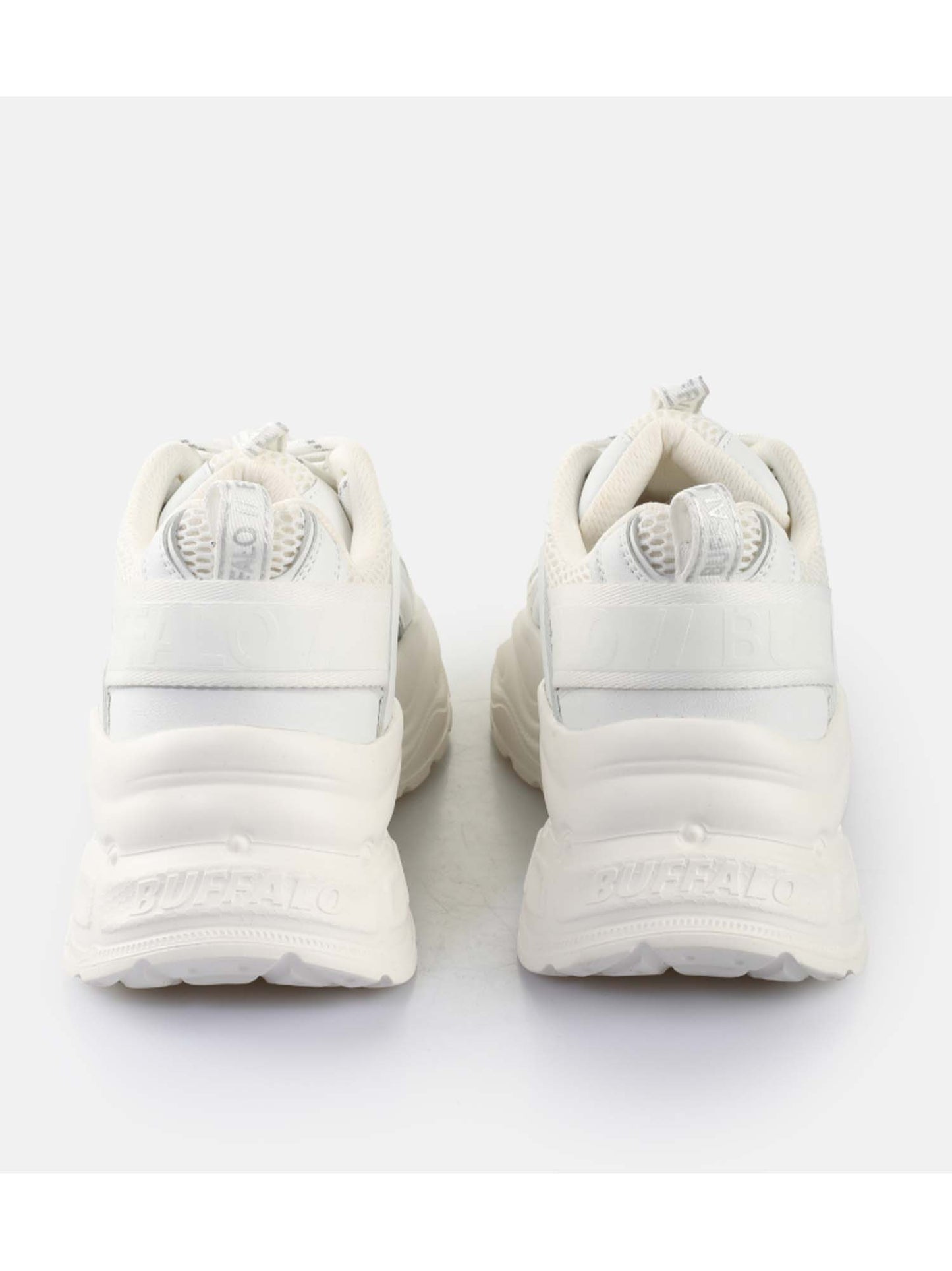 Buffalo Yuno, sneakers donna bianche dal design contemporaneo