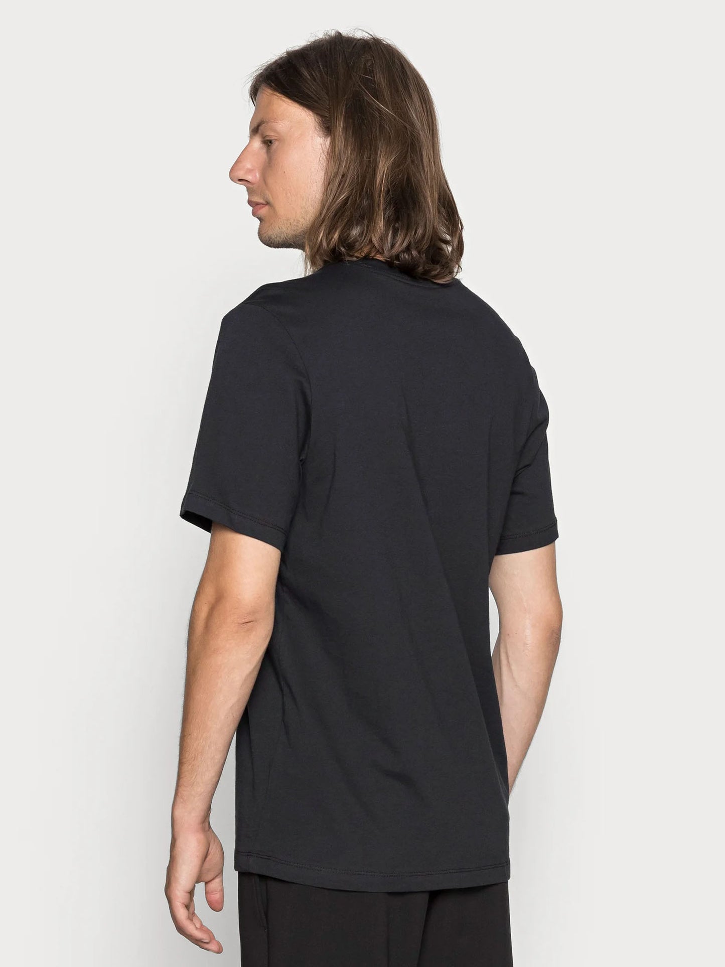 T-SHIRT SPORTSWEAR NIKE DA UOMO NERO