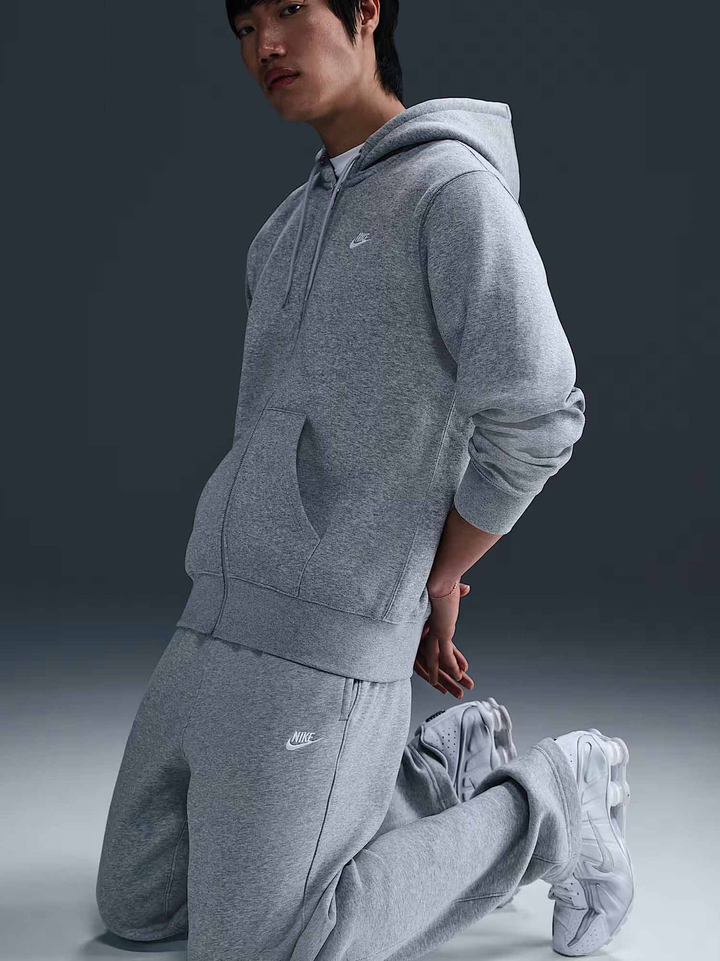FELPA FULL ZIP CON CAPPUCCIO NIKE DA UOMO GRIGIO