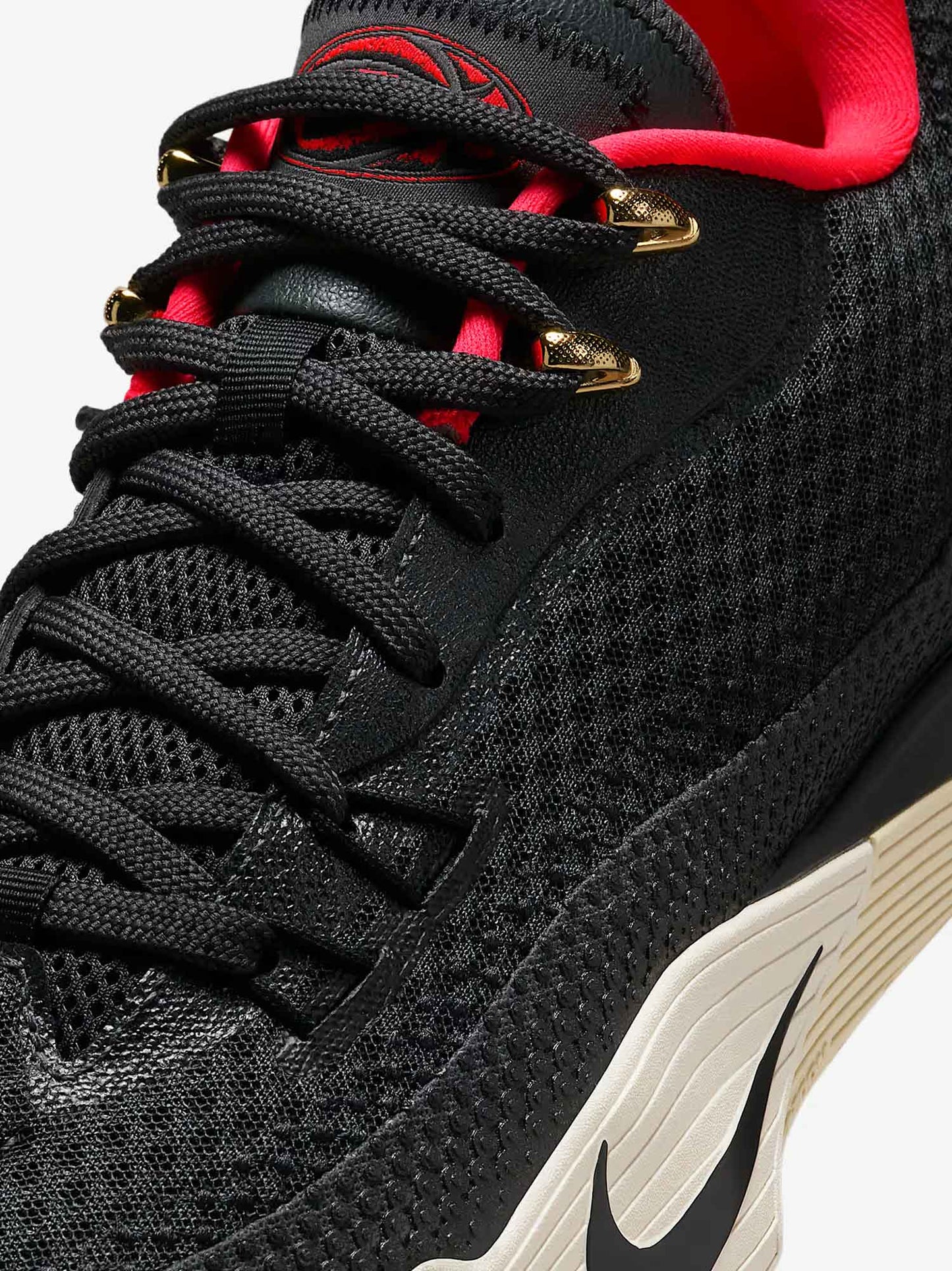 NIKE STREET