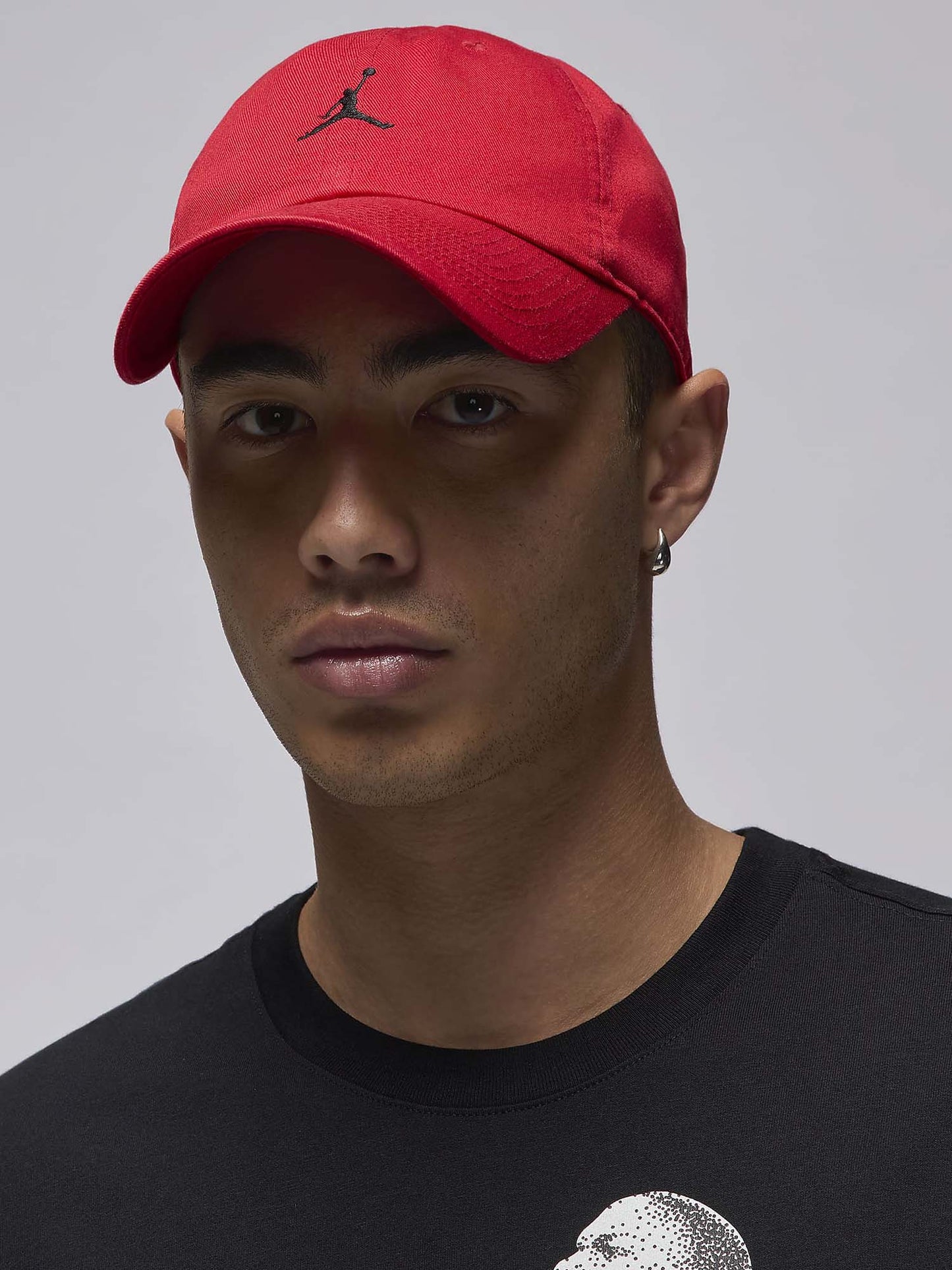 CAPPELLO CON VISIERA JORDAN UNISEX ROSSO