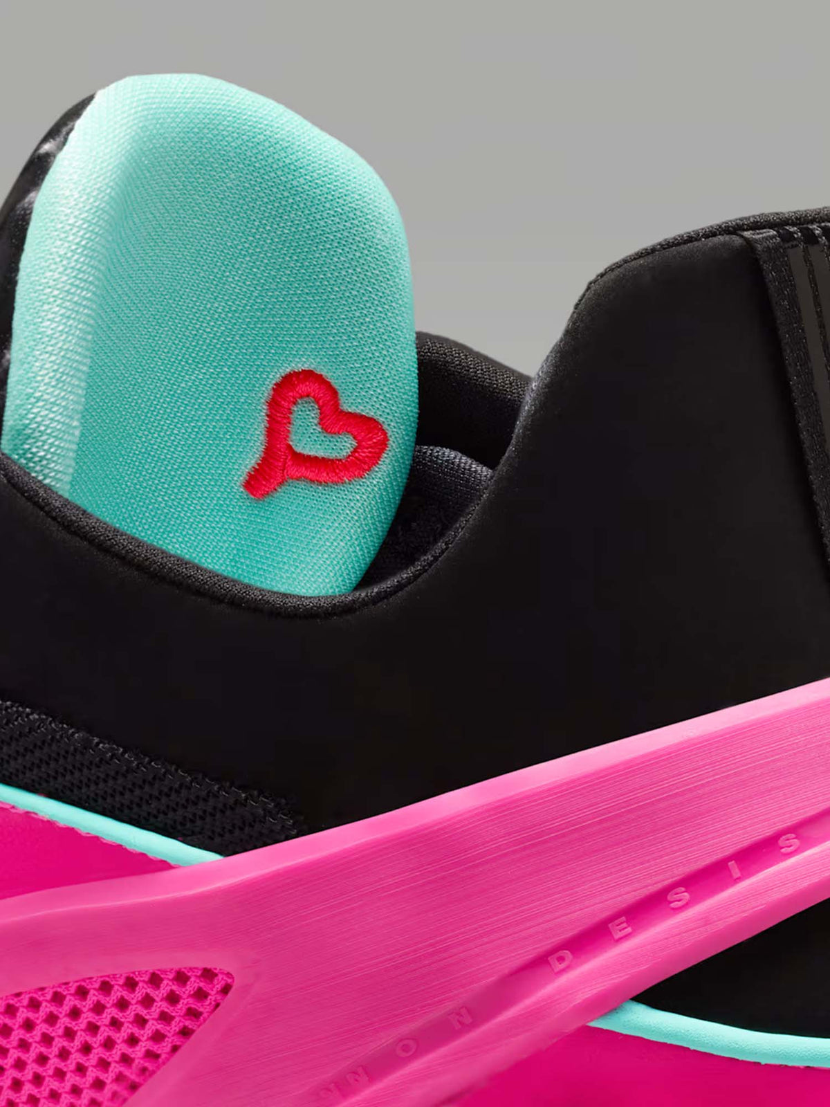 Nike Luka 5, sneakers da uomo fucsia