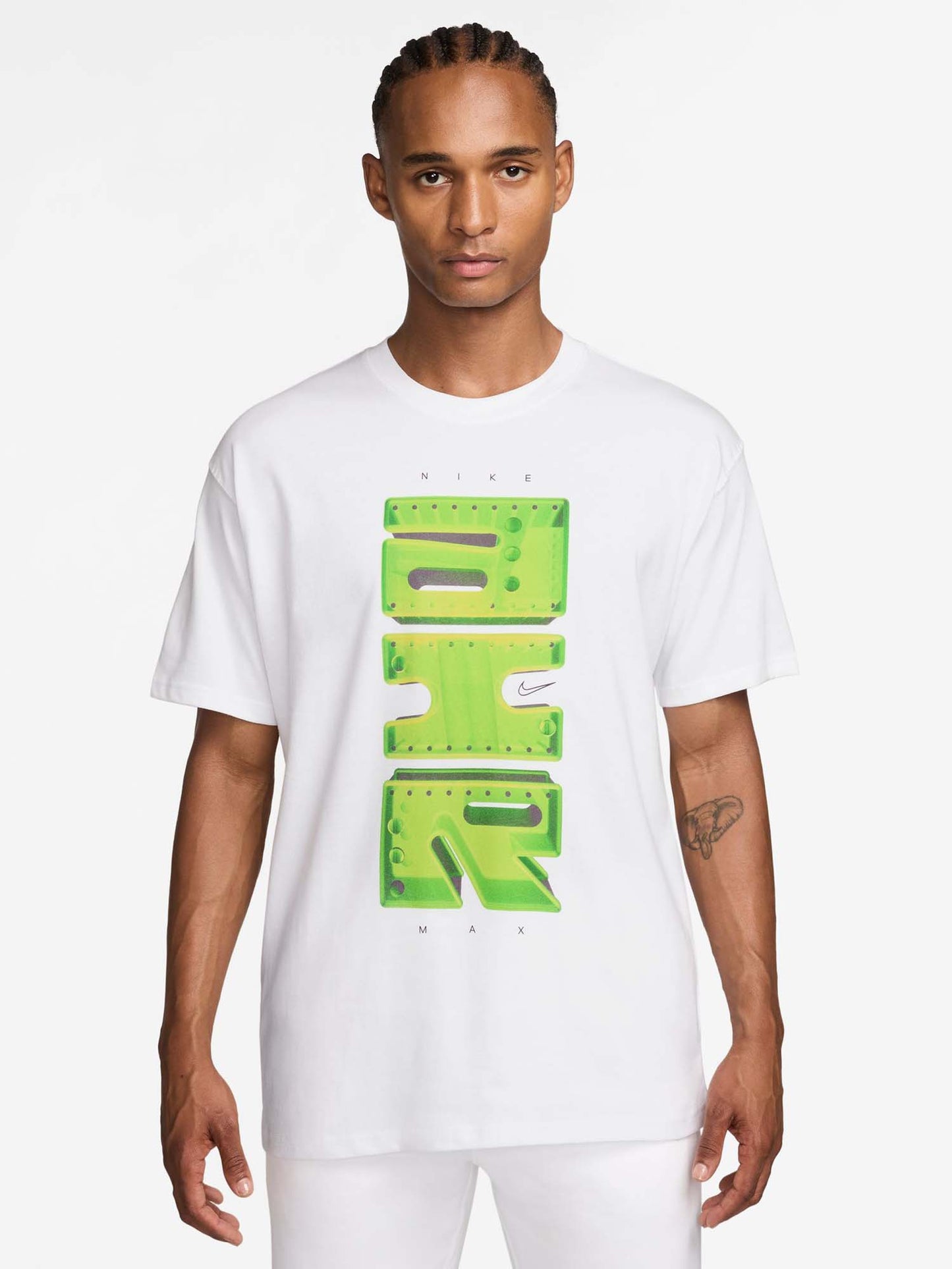 T-shirt Nike Sportswear da uomo bianca per la primavera-estate