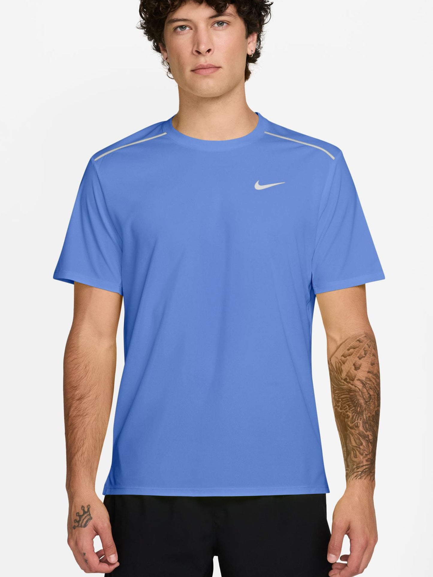 Nike Miler, t-shirt running uomo blu con tecnologia Dri-FIT