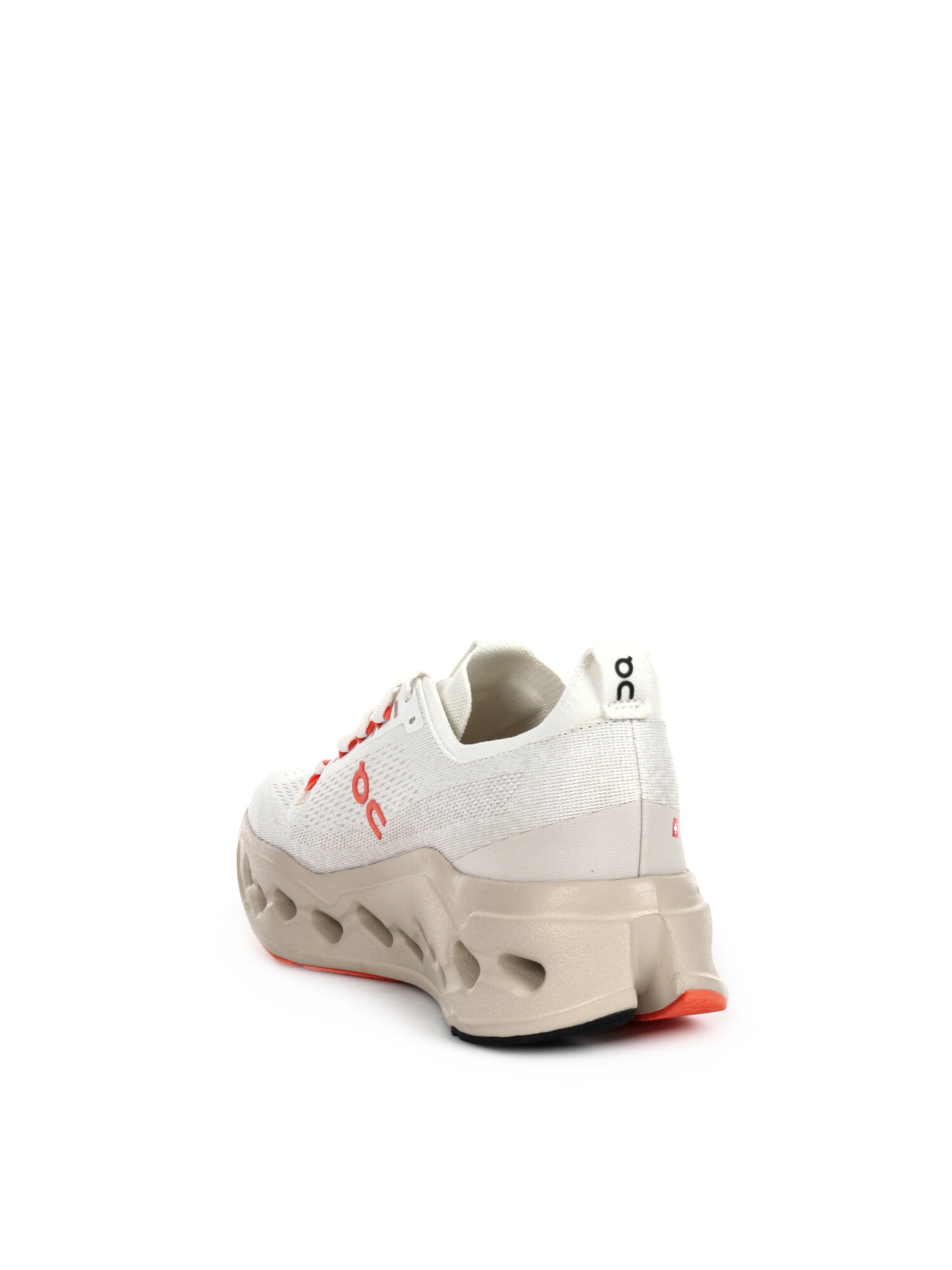 SNEAKERS RUNNING CLOUDSURFER MAX ON DA UOMO AVORIO