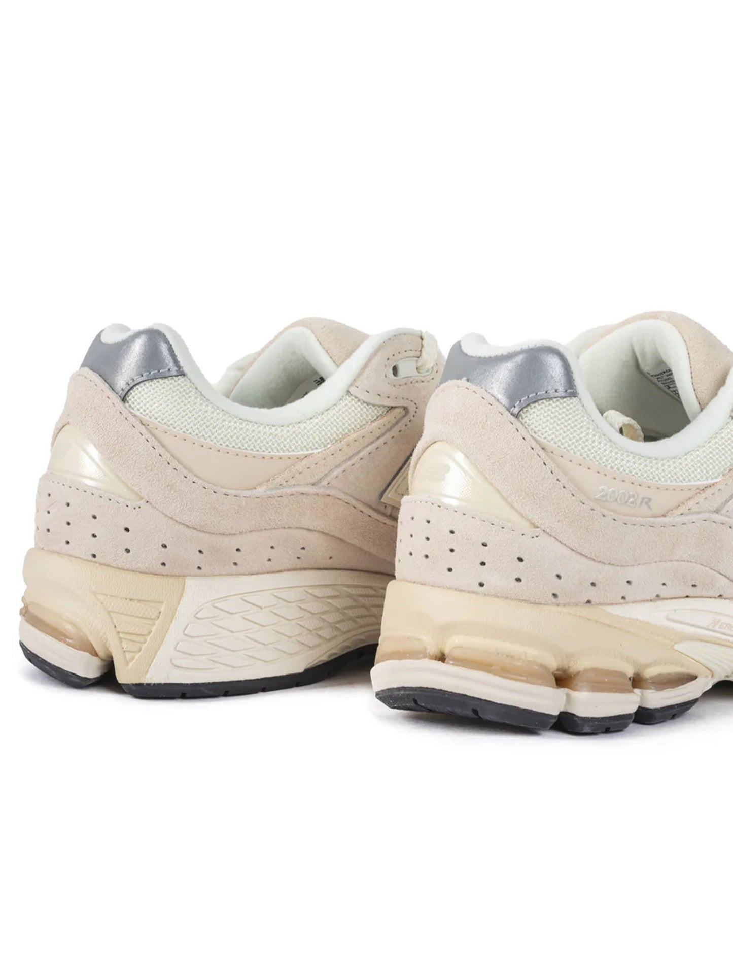 New Balance M2002 RCC, sneakers donna color crema dal design classico