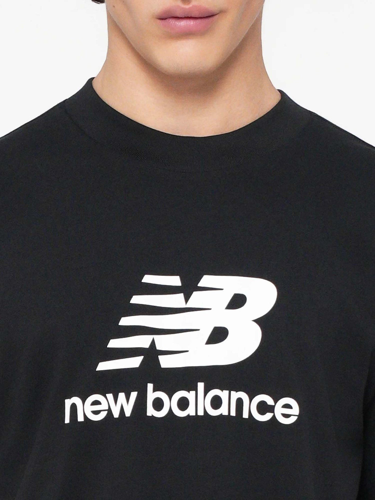 New Balance Sport Essentials T-shirt uomo nera