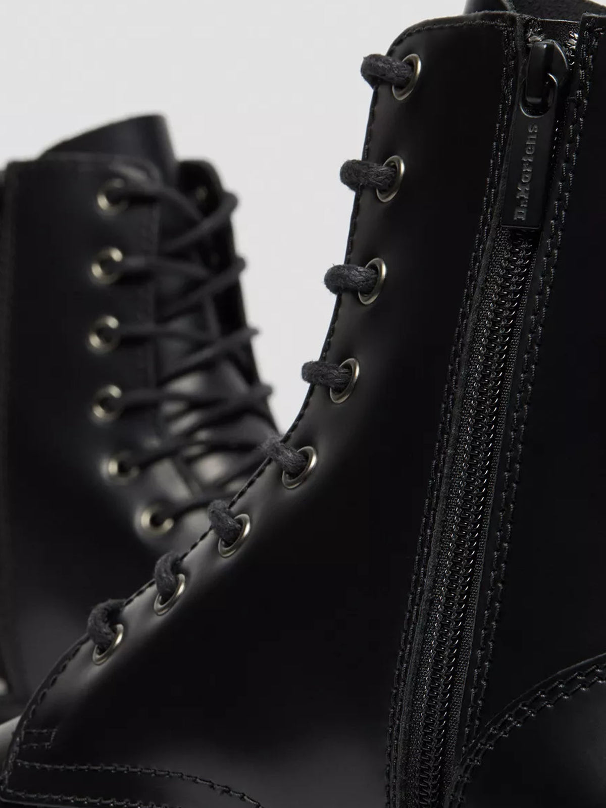Dr martens jadon anfibio da donna nero