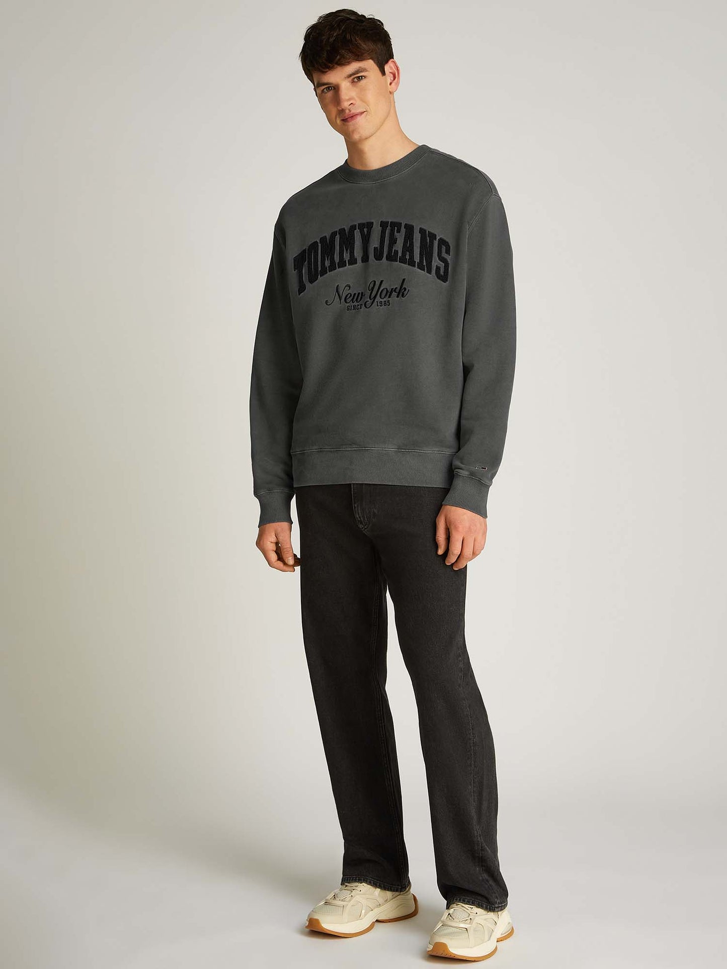 FELPA GIROCOLLO VINTAGE TOMMY HILFIGER DA UOMO NERO