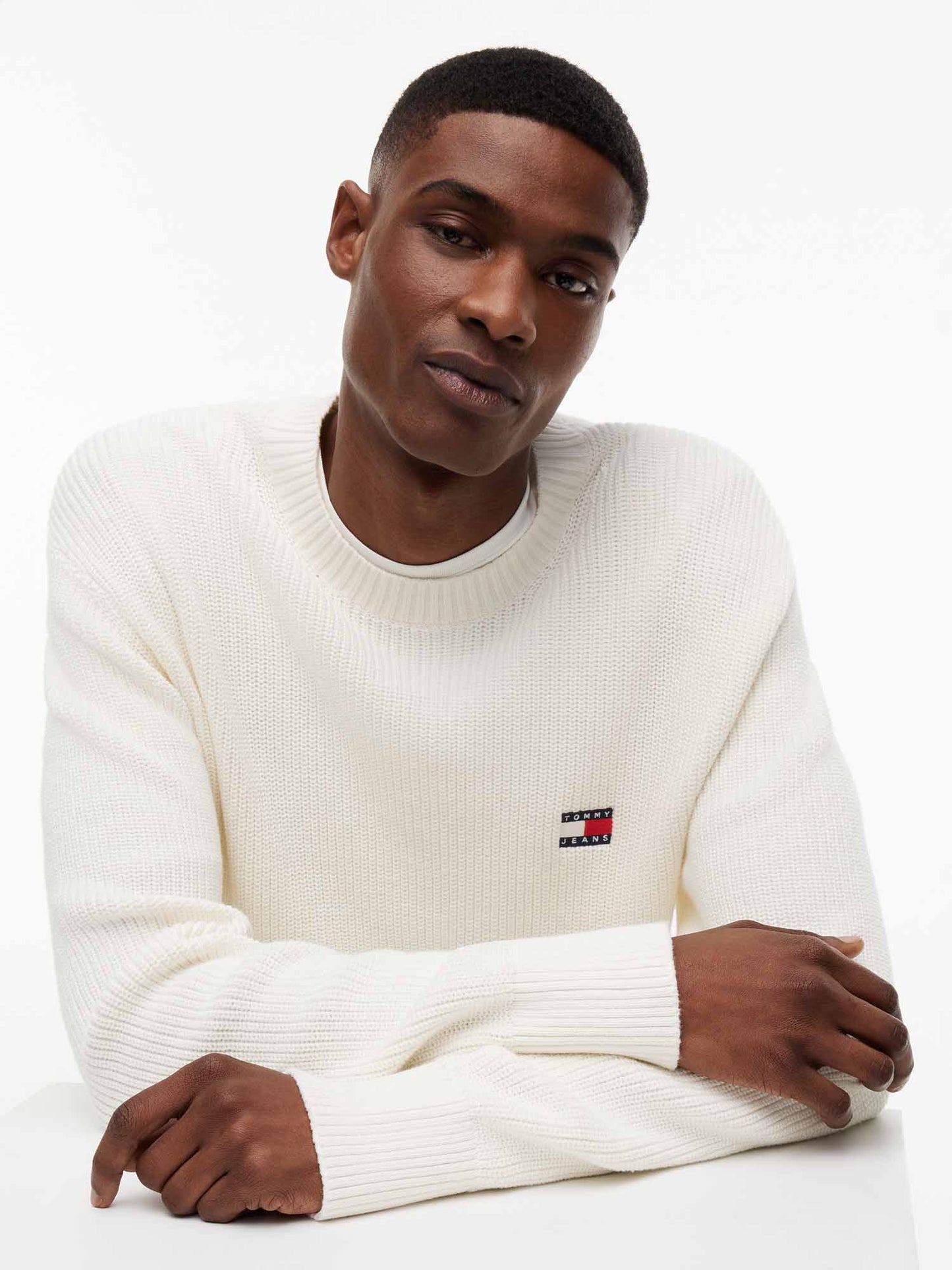 Tommy Hilfiger Tommy Jeans Badge, maglia da uomo bianca