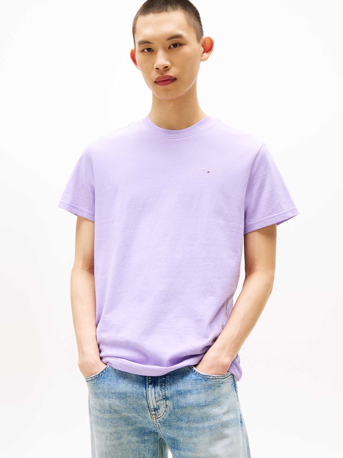 T-SHIRT SLIM LINEAR TOMMY JEANS DA UOMO LILLA