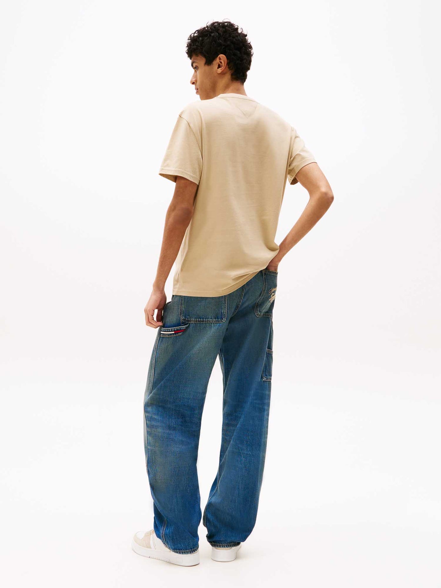 T-SHIRT REGULAR TOMMY JEANS DA UOMO BEIGE