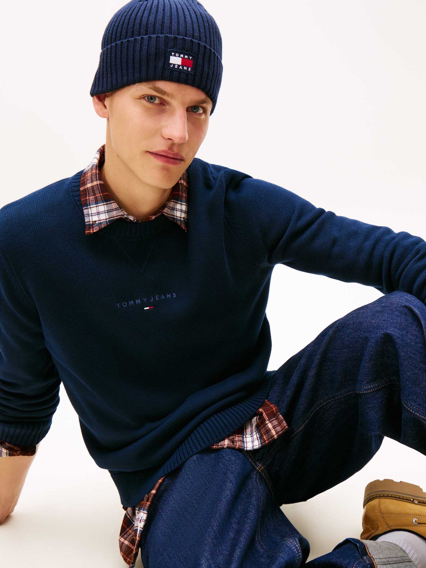 Pullover blu Tommy Jeans regular fit da uomo in cotone