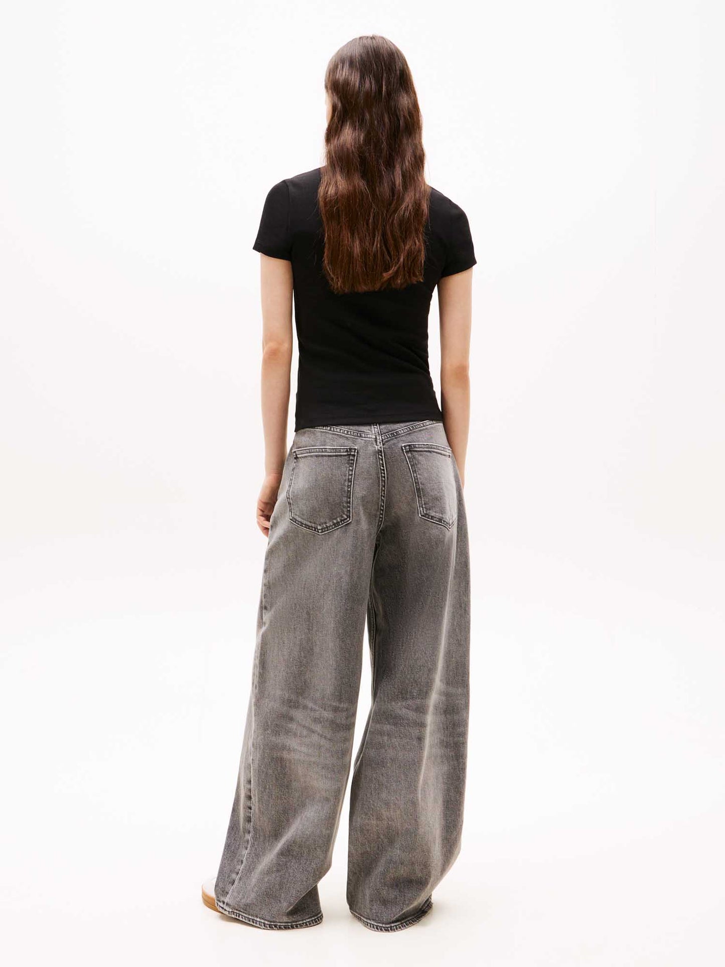 T-SHIRT SLIM SCRIPT TOMMY JEANS DONNA NERO