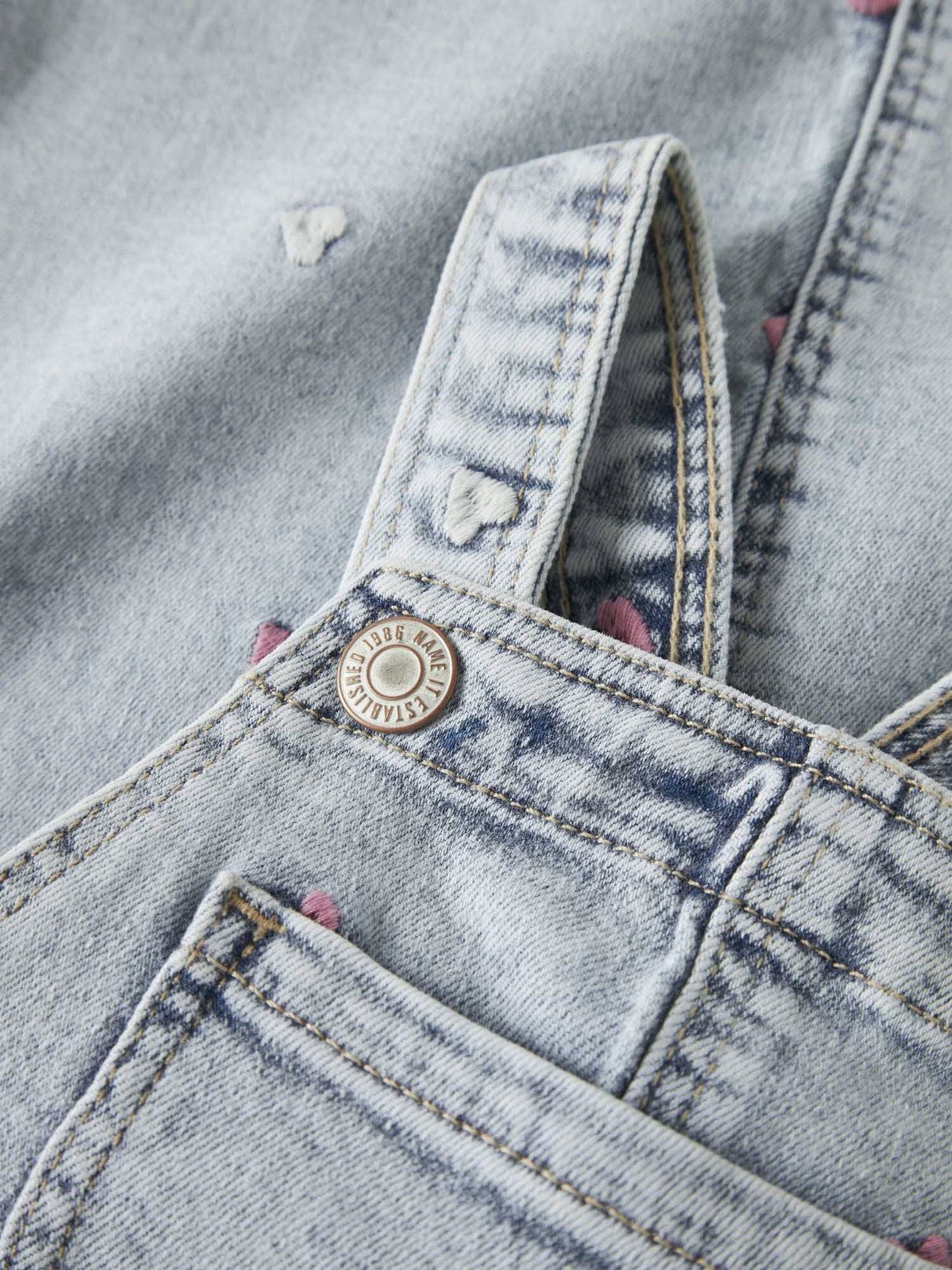 Pantaloni in denim chiaro Name It per bambino e bambina