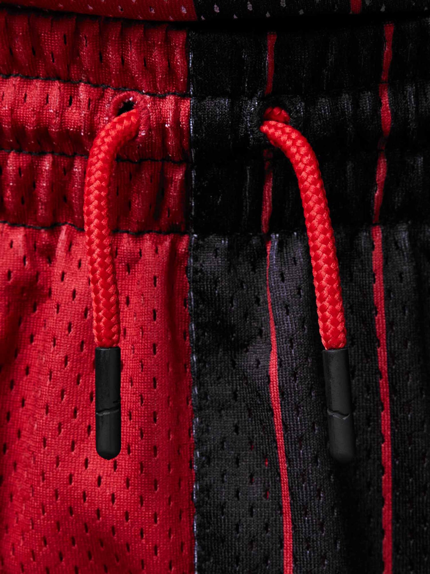 SHORT LOGATO JORDAN DA BAMBINO ROSSO NERO