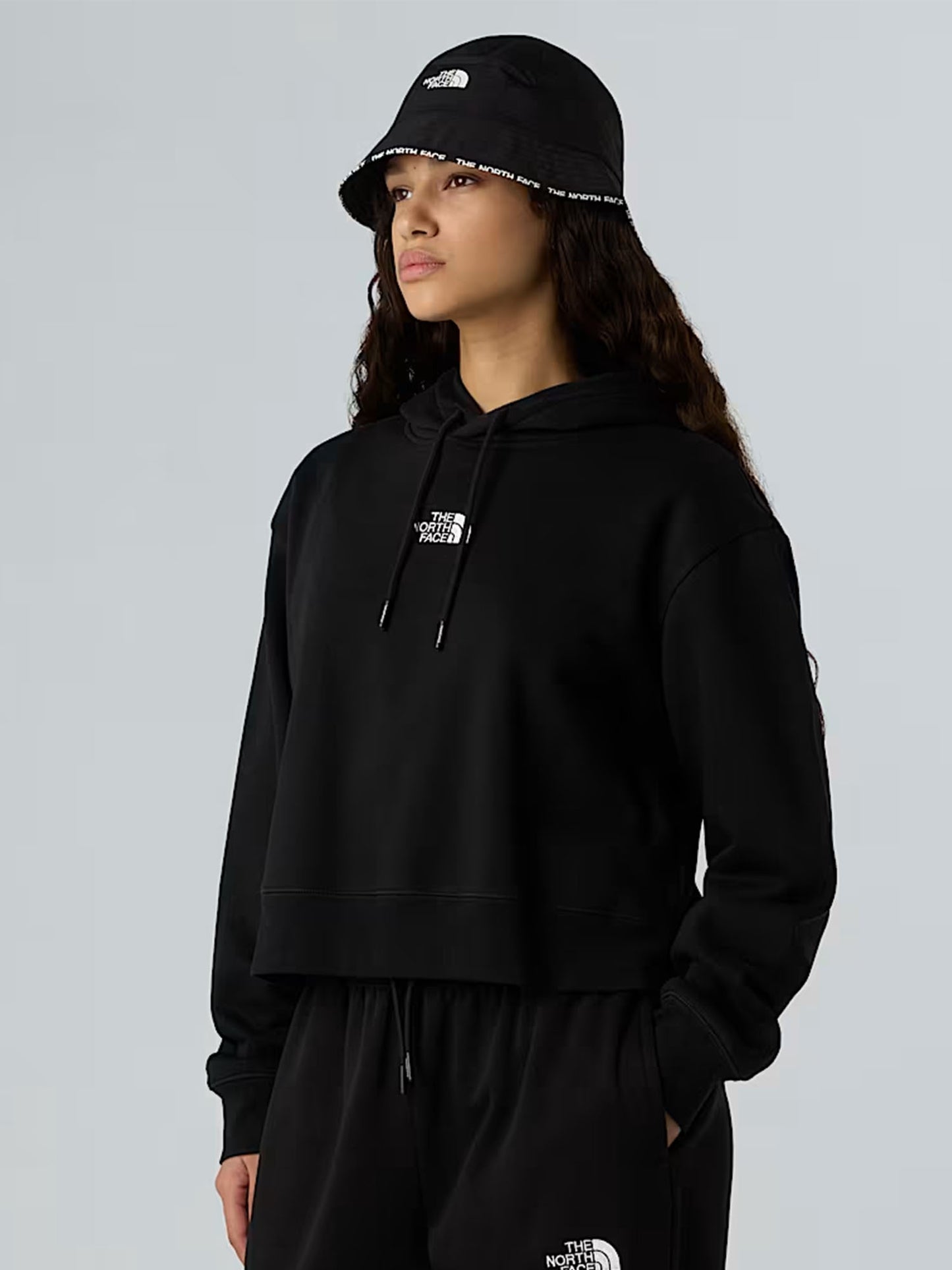 TNF ESS. CROP HOODIE