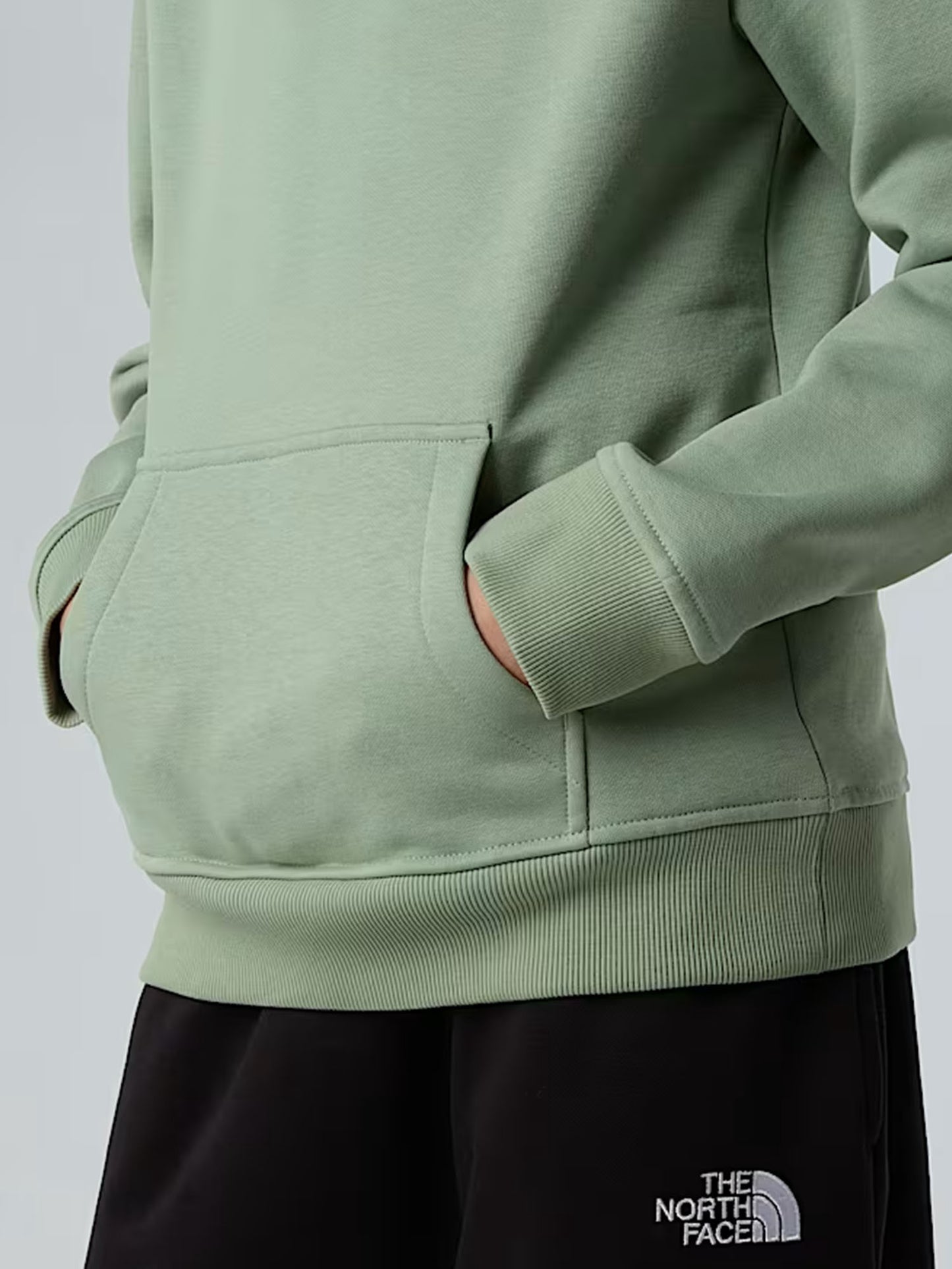 TNF B/G BOX NSE REGU