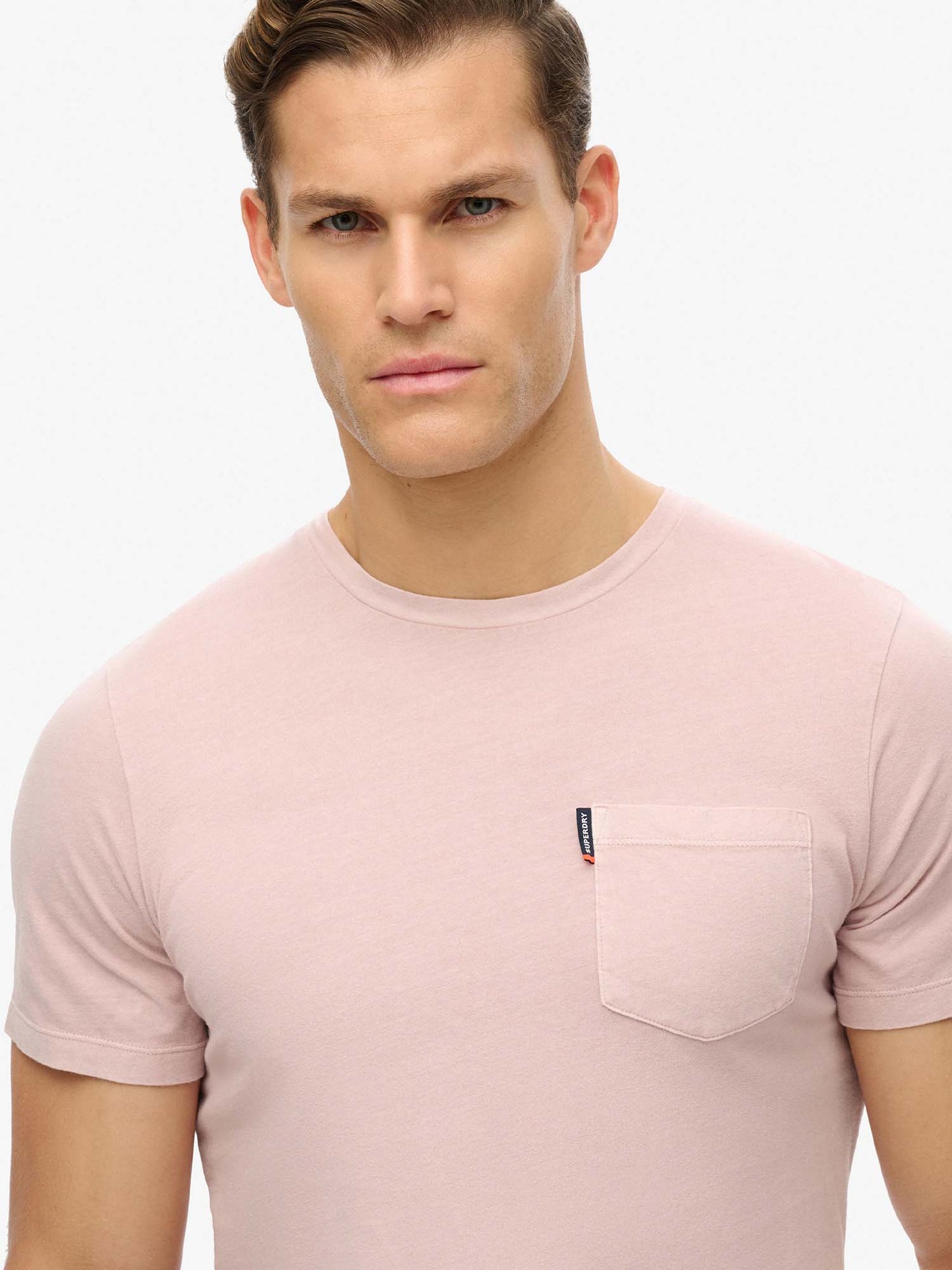 T-SHIRT CON TASCHINO SUPERDRY UOMO ROSA