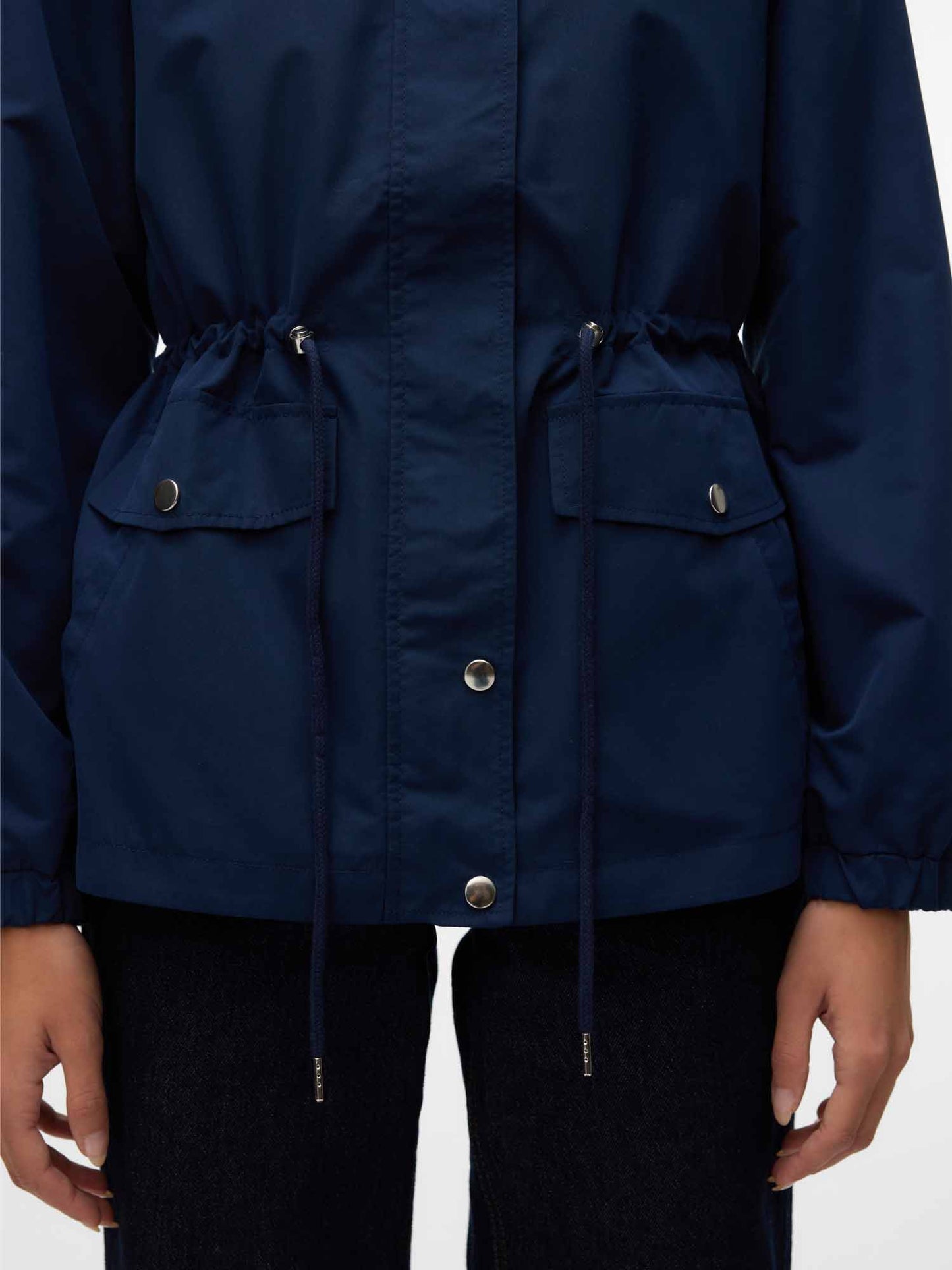 Parka Vero Moda donna blu con design moderno e impermeabile