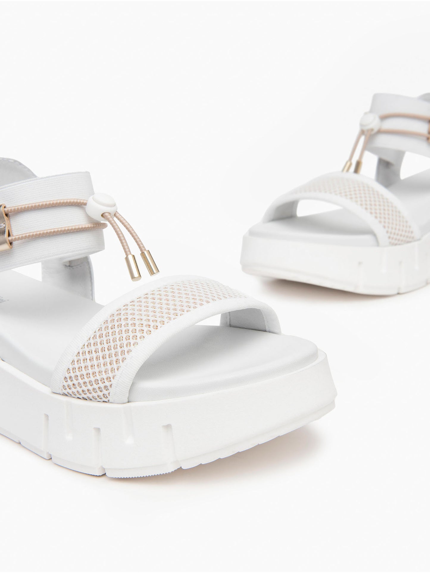 SANDALO CON PLATFORM NERO GIARDINI DONNA BIANCO