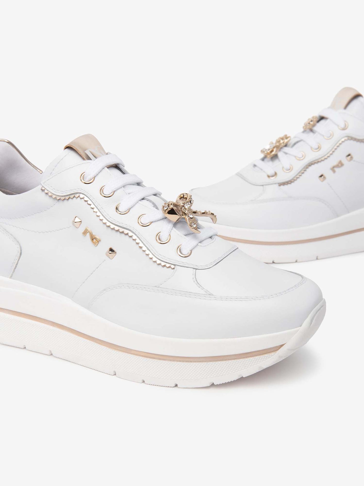 SNEAKERS CON CHARME NERO GIARDINI DONNA BIANCO