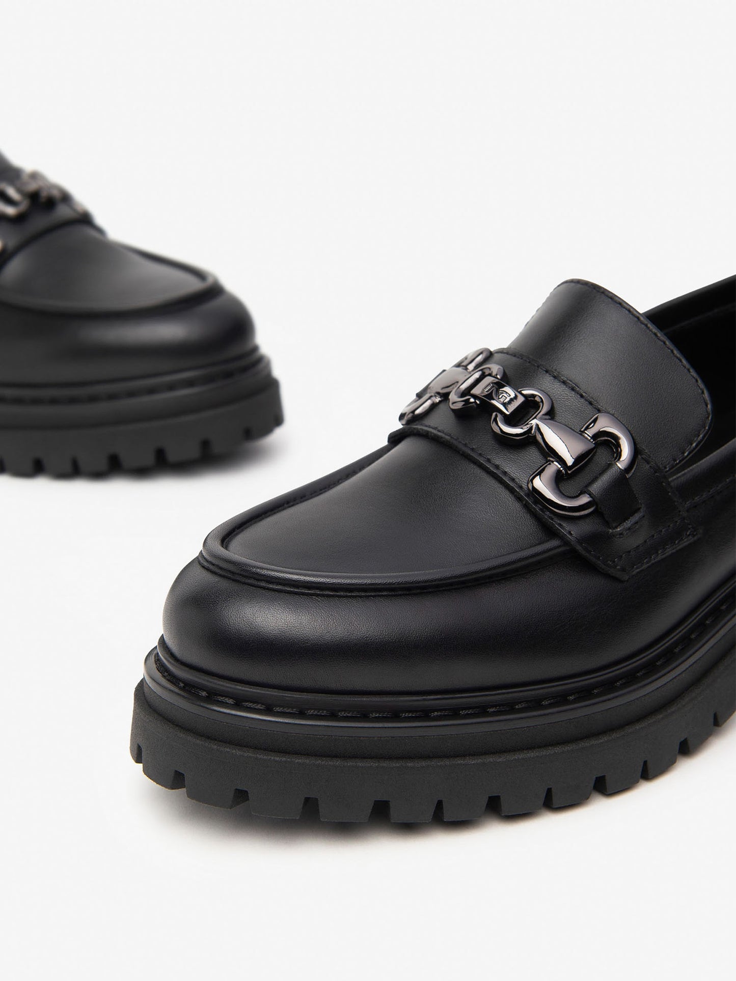 MOCASSINO IN PELLE CON PLATEAU NeroGiardini DA DONNA NERO