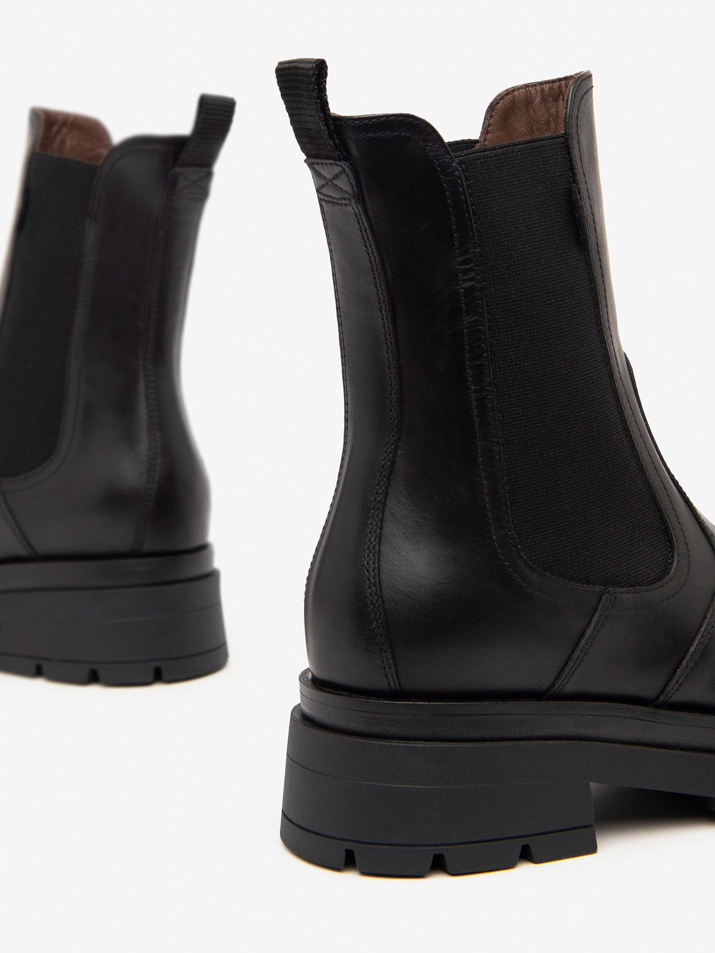 STIVALETTI CHELSEA ALTI NeroGiardini DA DONNA NERO