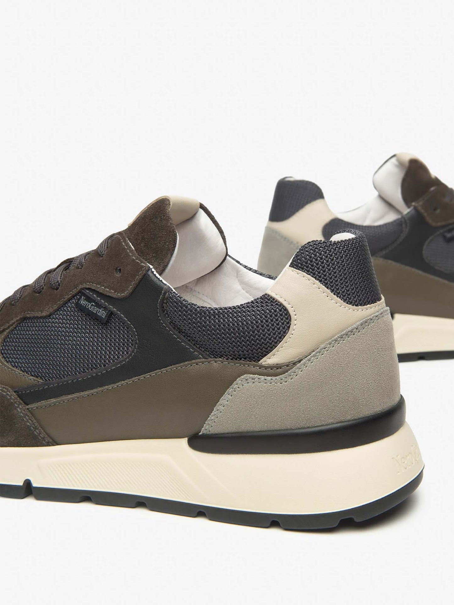 SNEAKERS SCAMOSCIATE NeroGiardini DA UOMO OLIVA