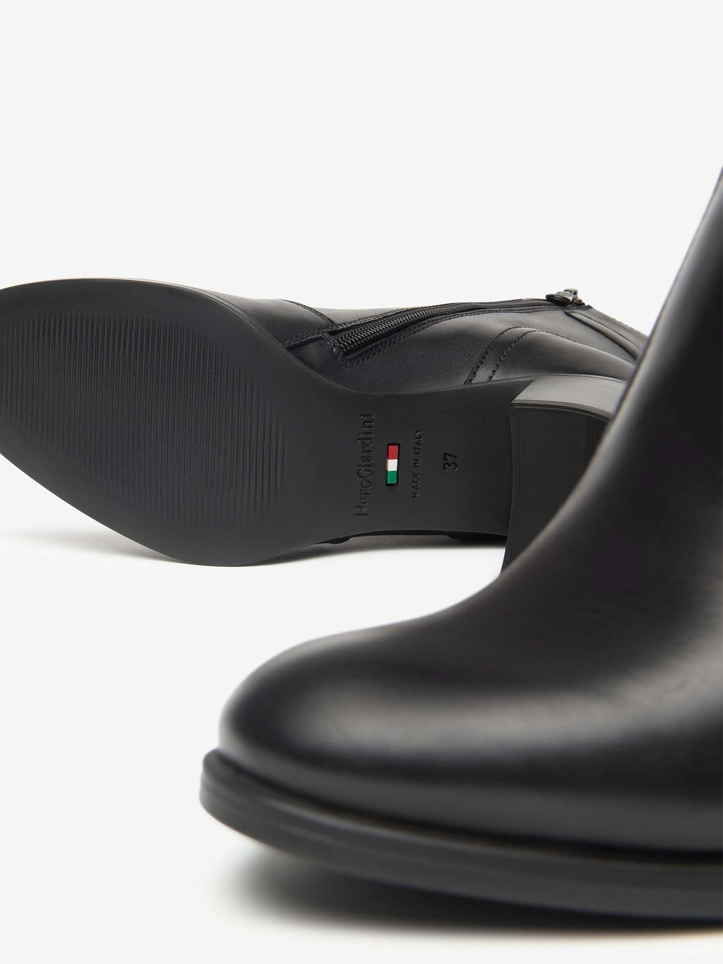 TRONCHETTI CON TACCO LARGO NeroGiardini DA DONNA NERO