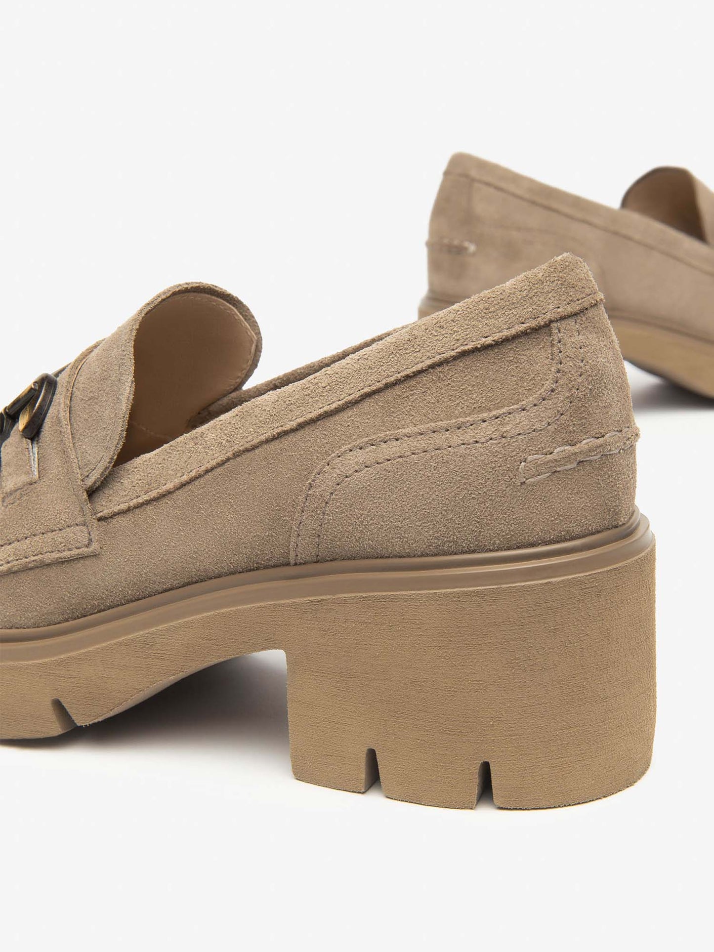 MOCASSINO CON TACCO A BLOCCO NeroGiardini BEIGE
