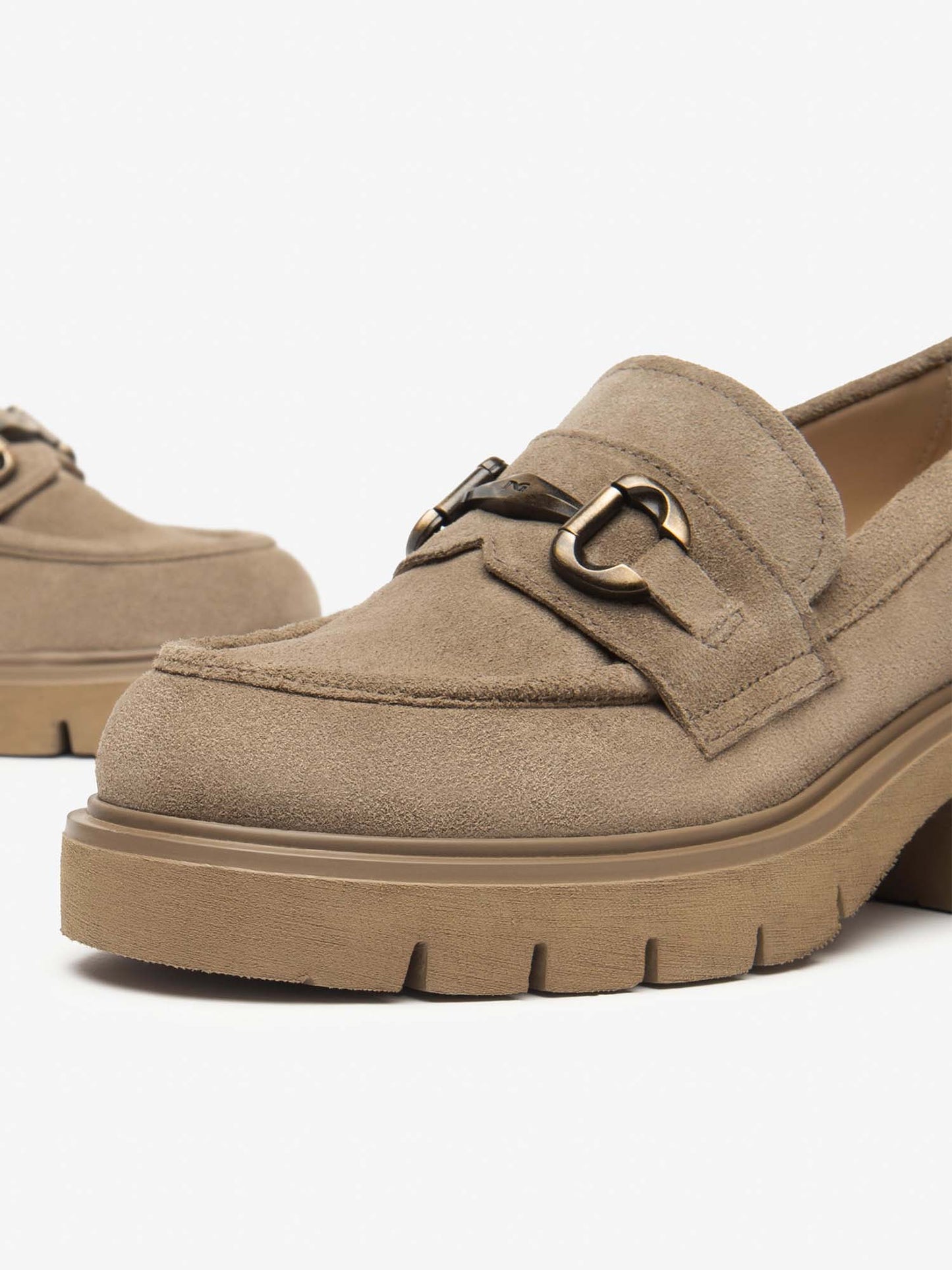 MOCASSINO CON TACCO A BLOCCO NeroGiardini BEIGE