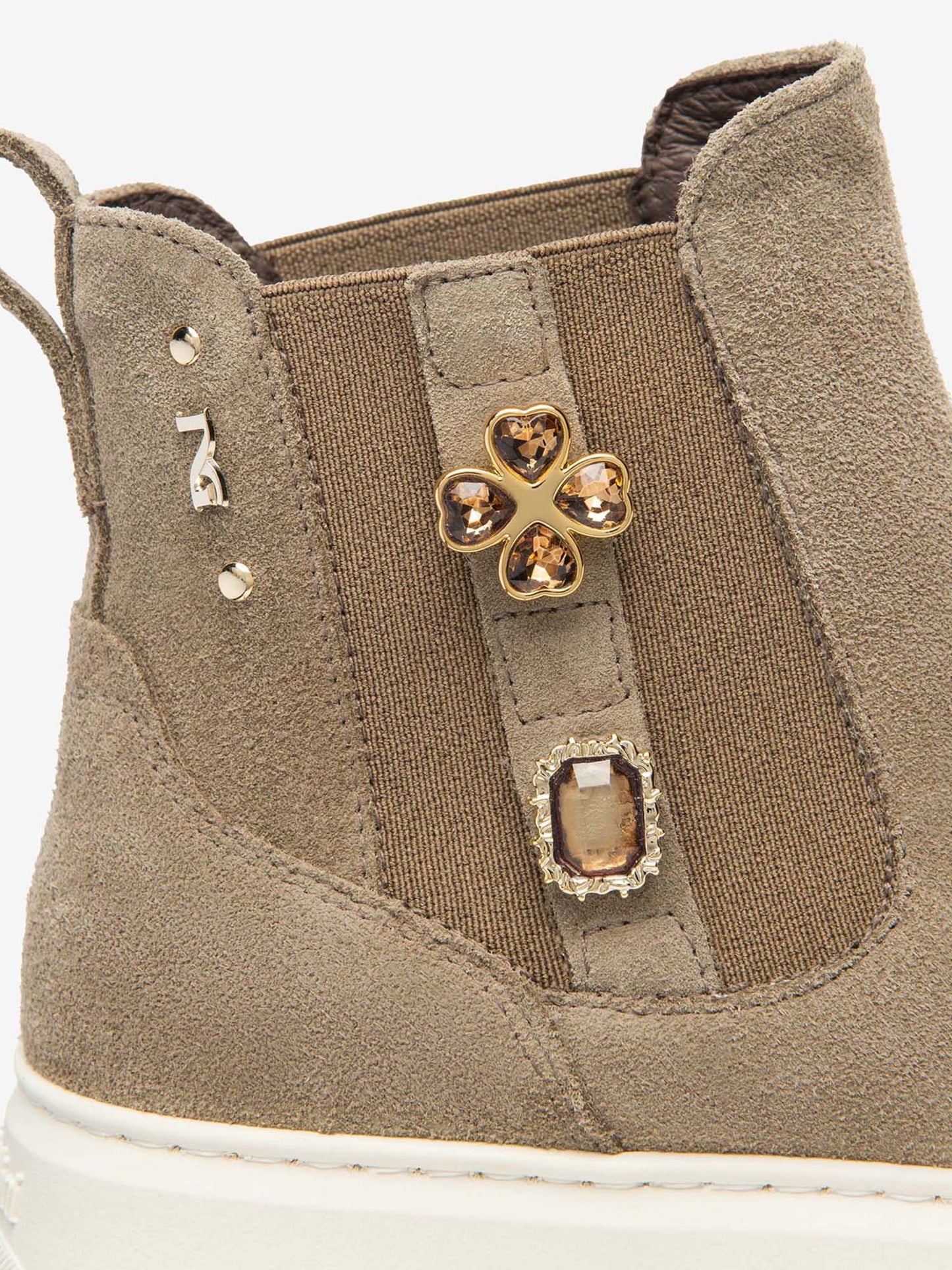 STIVALETTI CHELSEA CON ELASTICO NeroGiardini DA DONNA ARGILLA