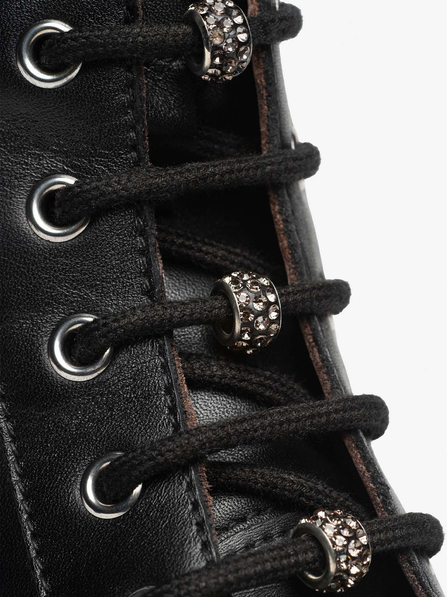 ANFIBI CON ZIP NERO GIARDINI DA DONNA NERO