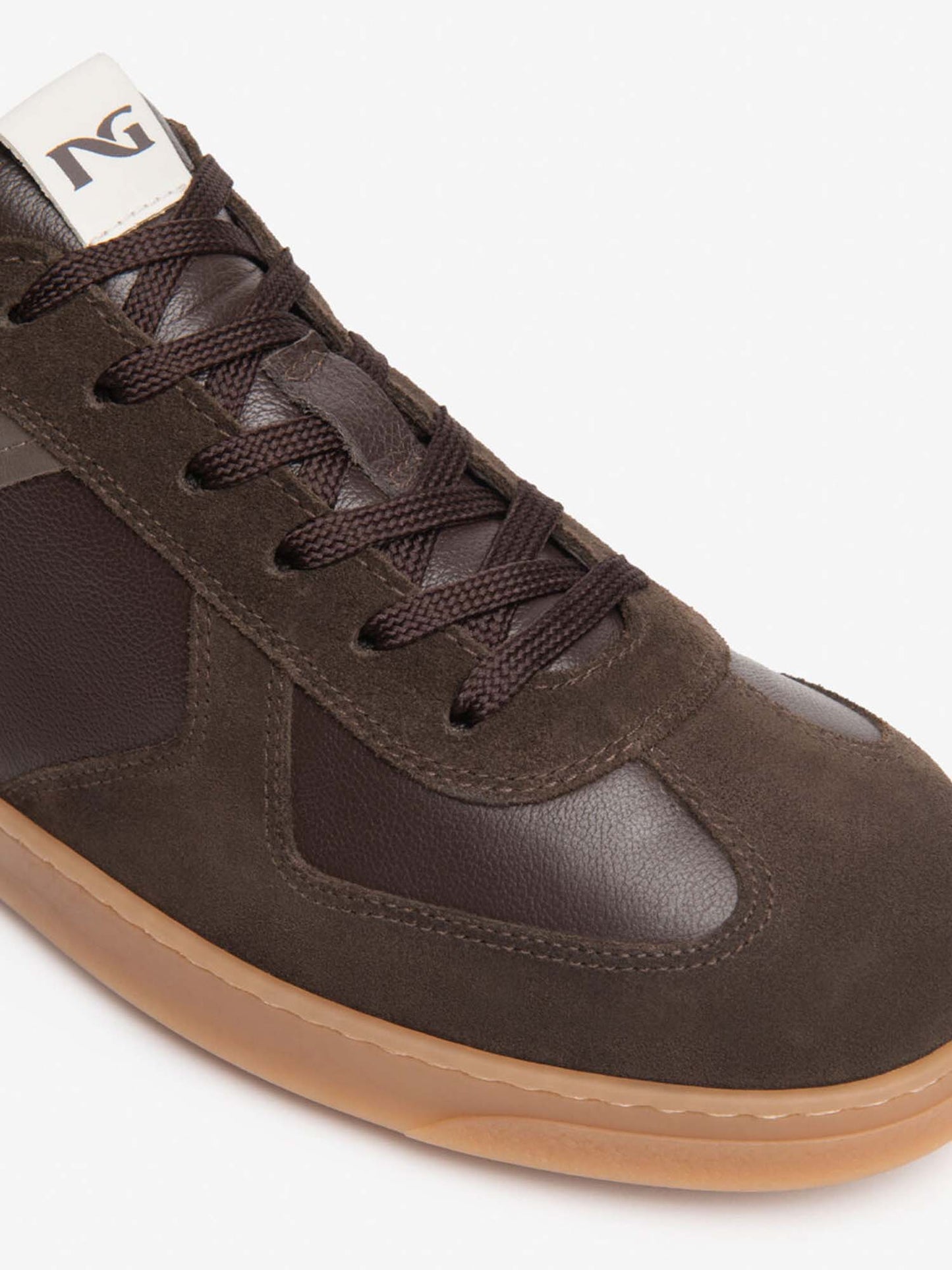 Nero Giardini I6 01390 U 300, stringate da uomo marroni