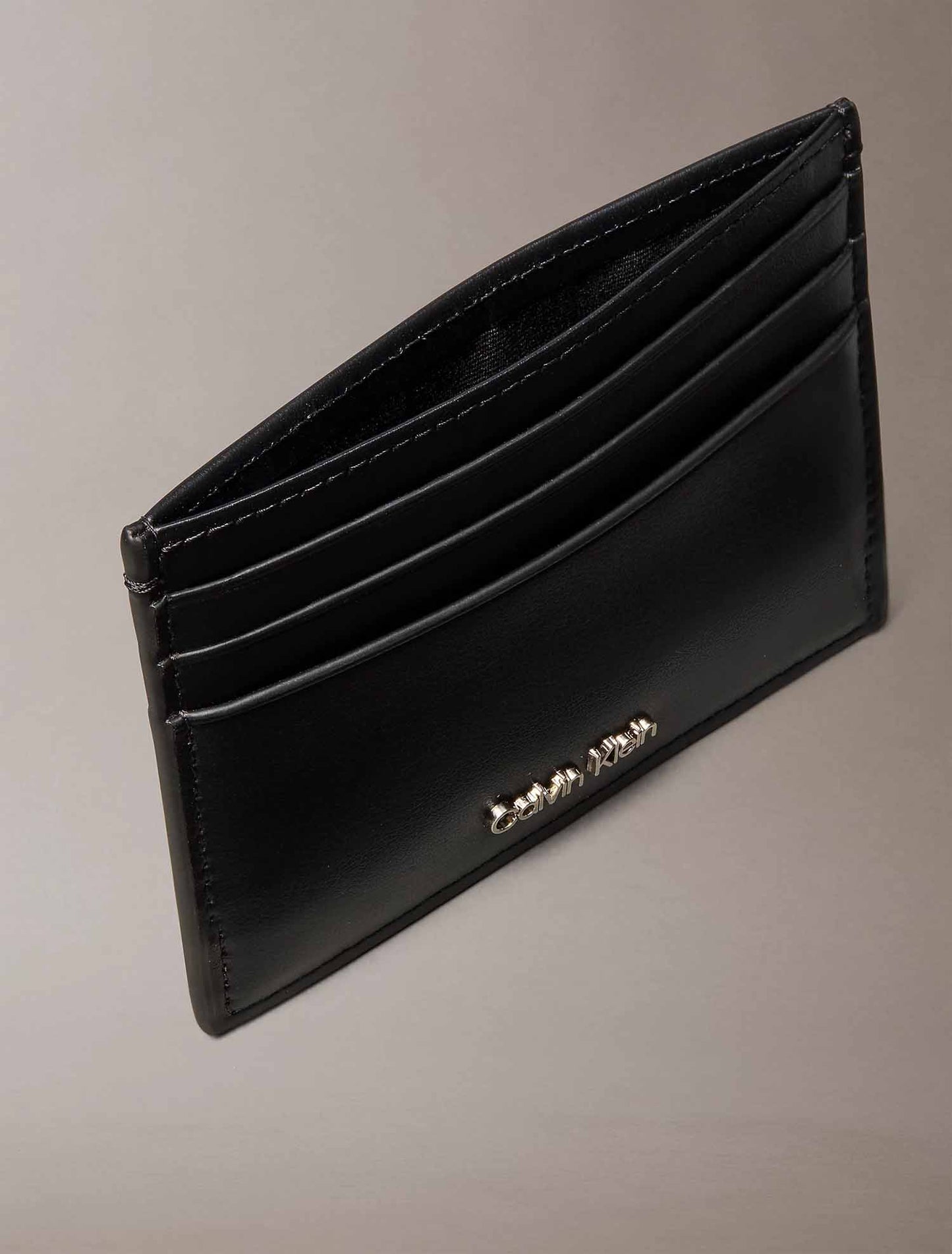 Calvin Klein Raised Cardholder, portafogli da uomo nero