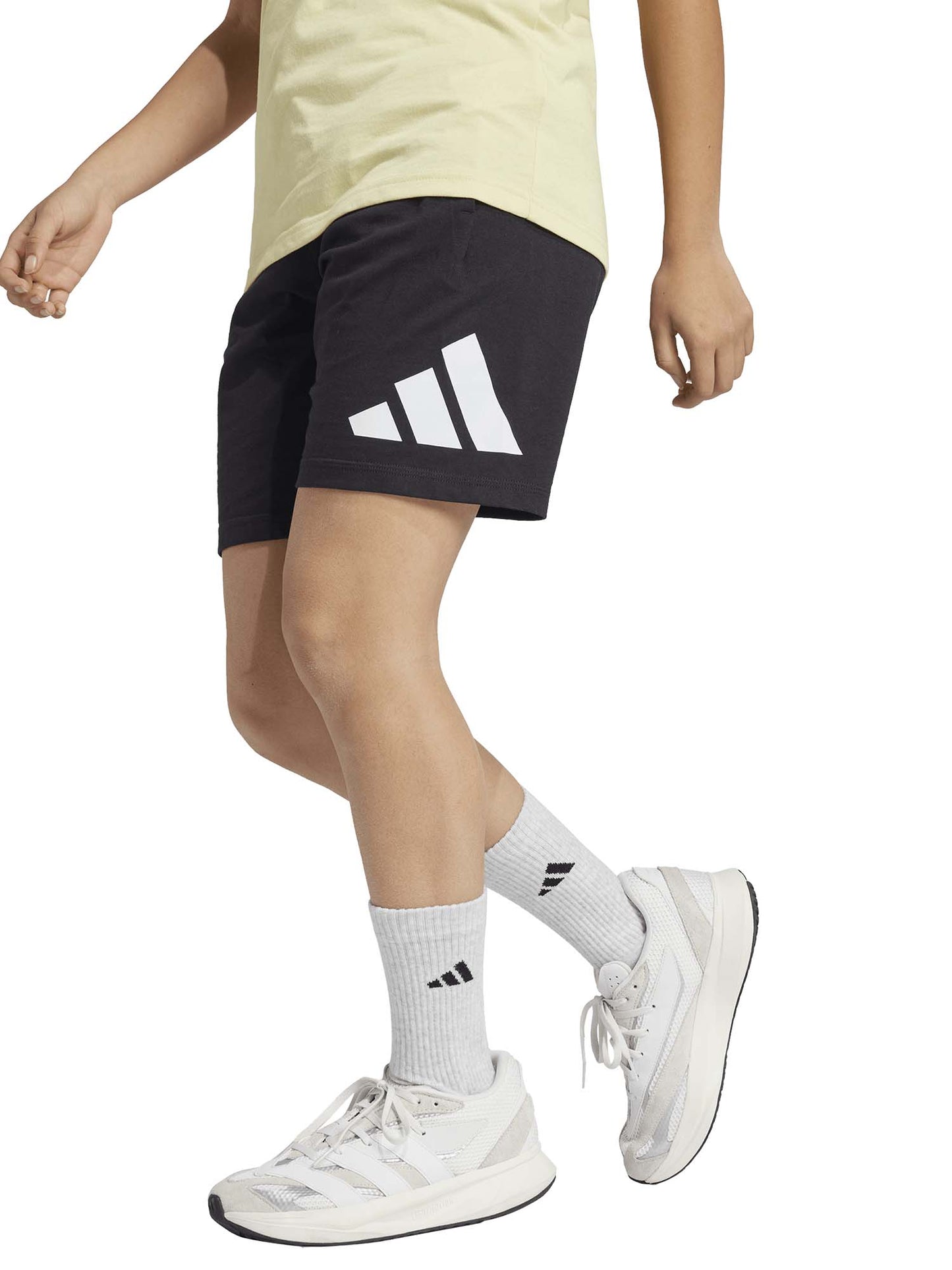 SHORT ESSENTIALS ADIDAS BAMBINI NERO