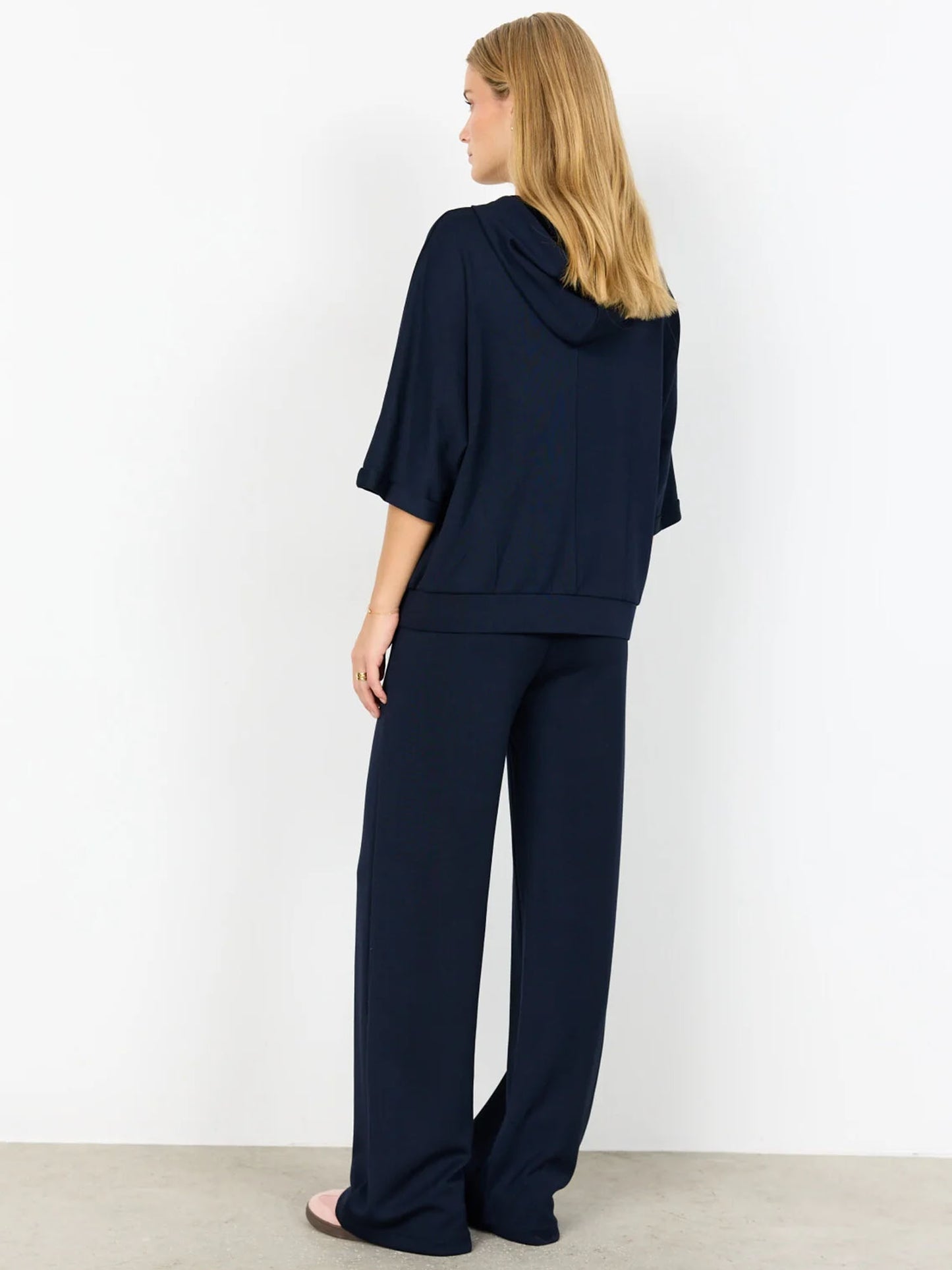 Felpa donna Soya Concept blu con cappuccio e zip