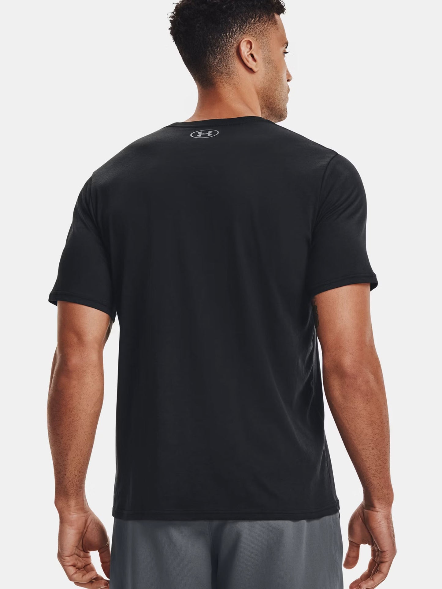 T-SHIRT LOGO UNDER ARMOUR DA UOMO NERO