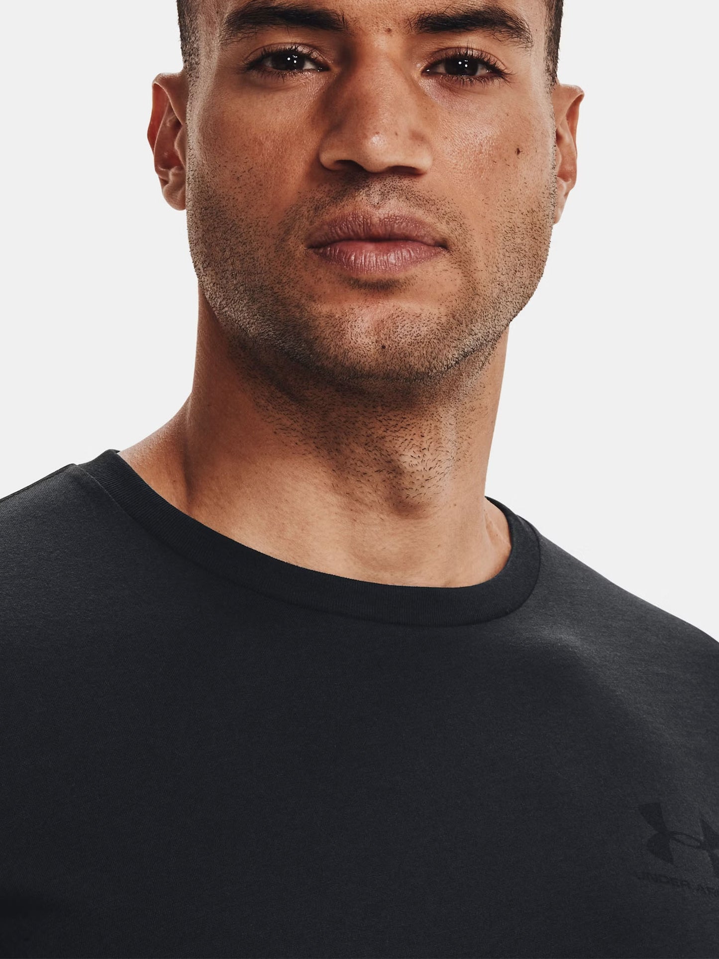 T-SHIRT LOGO UNDER ARMOUR DA UOMO NERO
