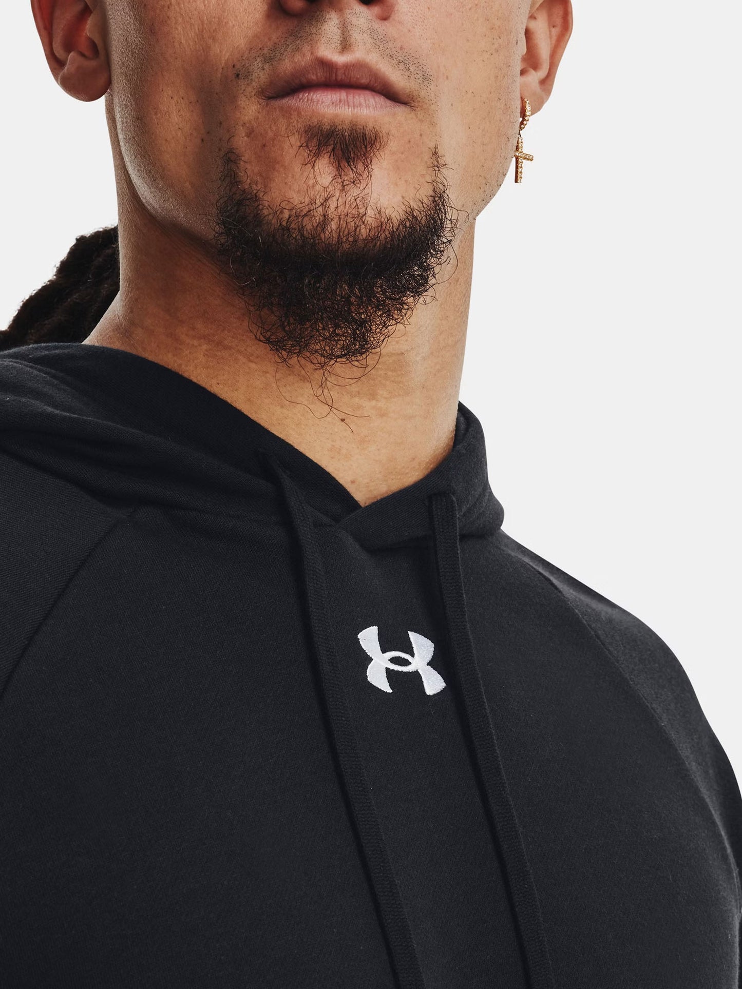 FELPA RIVAL CON CAPPUCCIO UNDER ARMOUR DA UOMO NERO