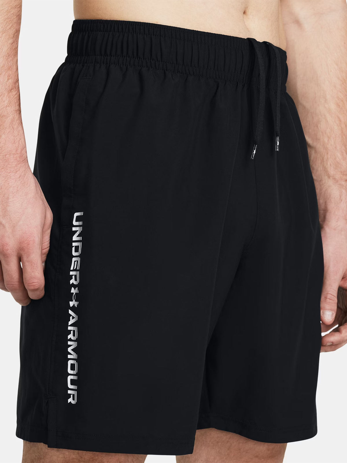 Under armour tech short training da uomo nero-bianco