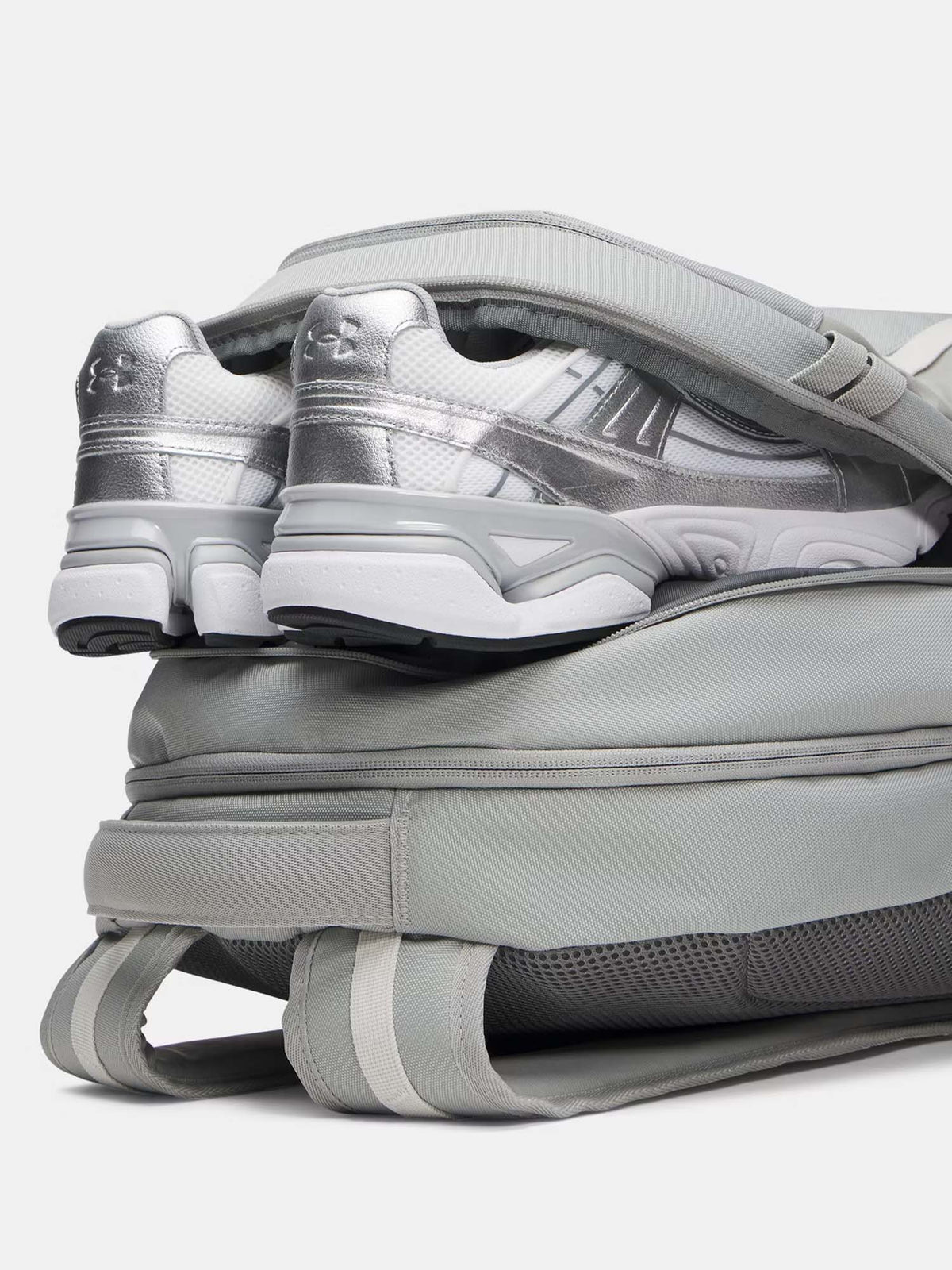 Under a. hustle 6.0* zaino da unisex titanio