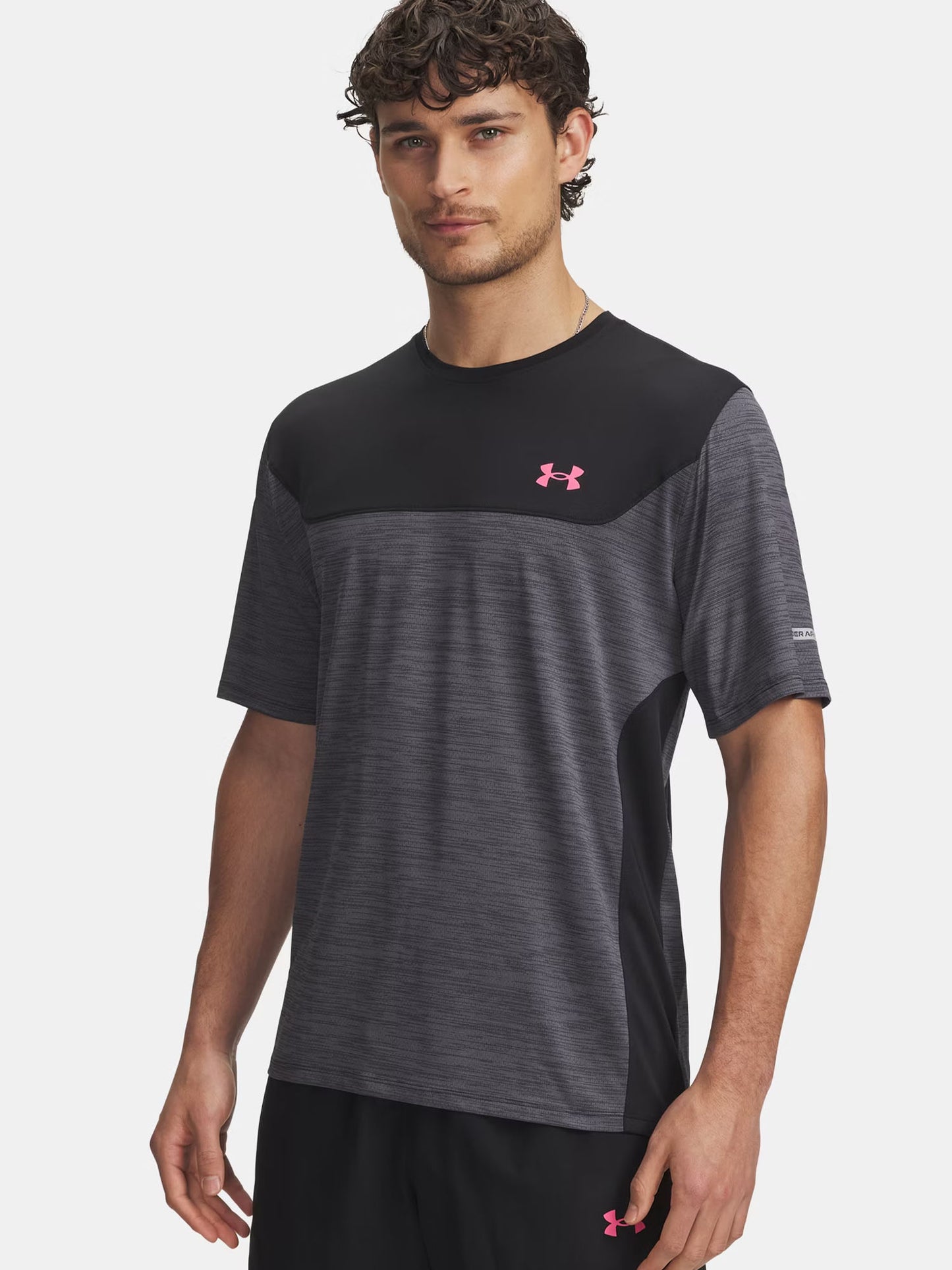 T-SHIRT  TECH* UTILITY UNDER ARMOUR DA UOMO NERO